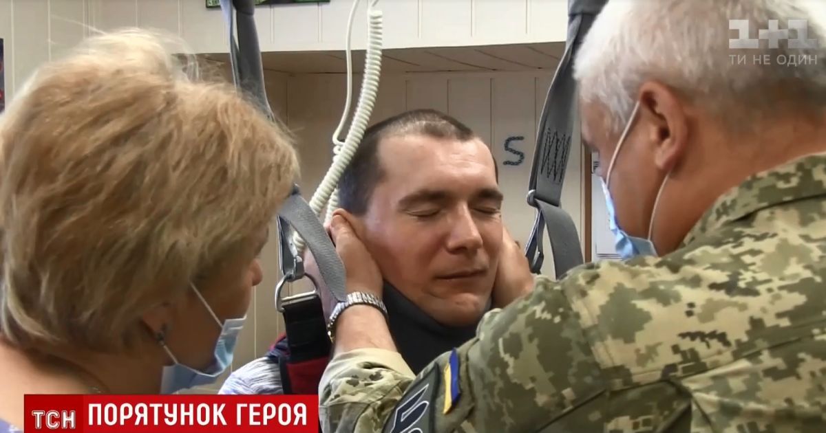 Жахливо скалічений в АТО Герой України Петраківський здивував медиків неочікуваним прогресом у реабілітації