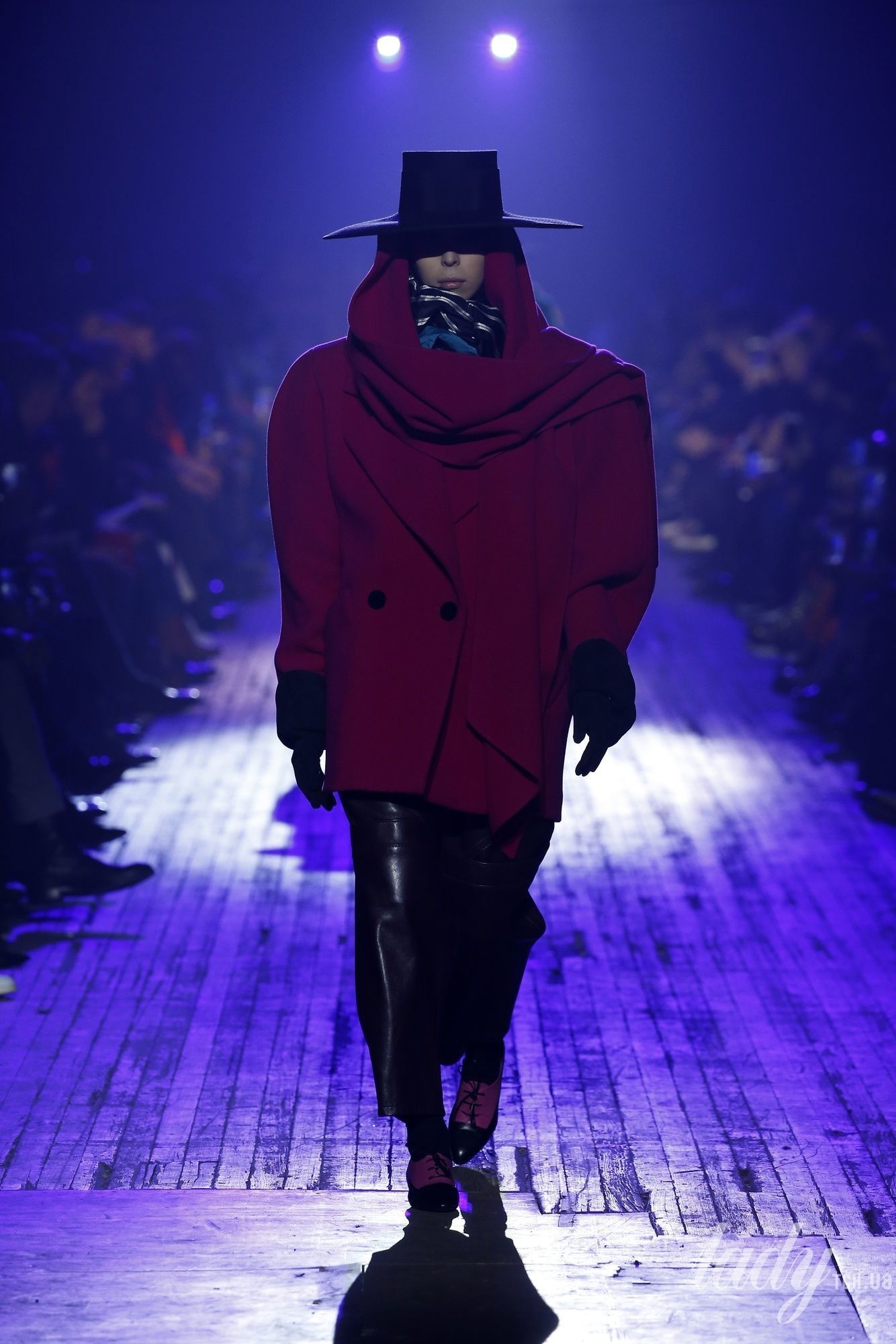 Коллекция Marc Jacobs прет-а-порте сезона осень-зима 2018-2019_2