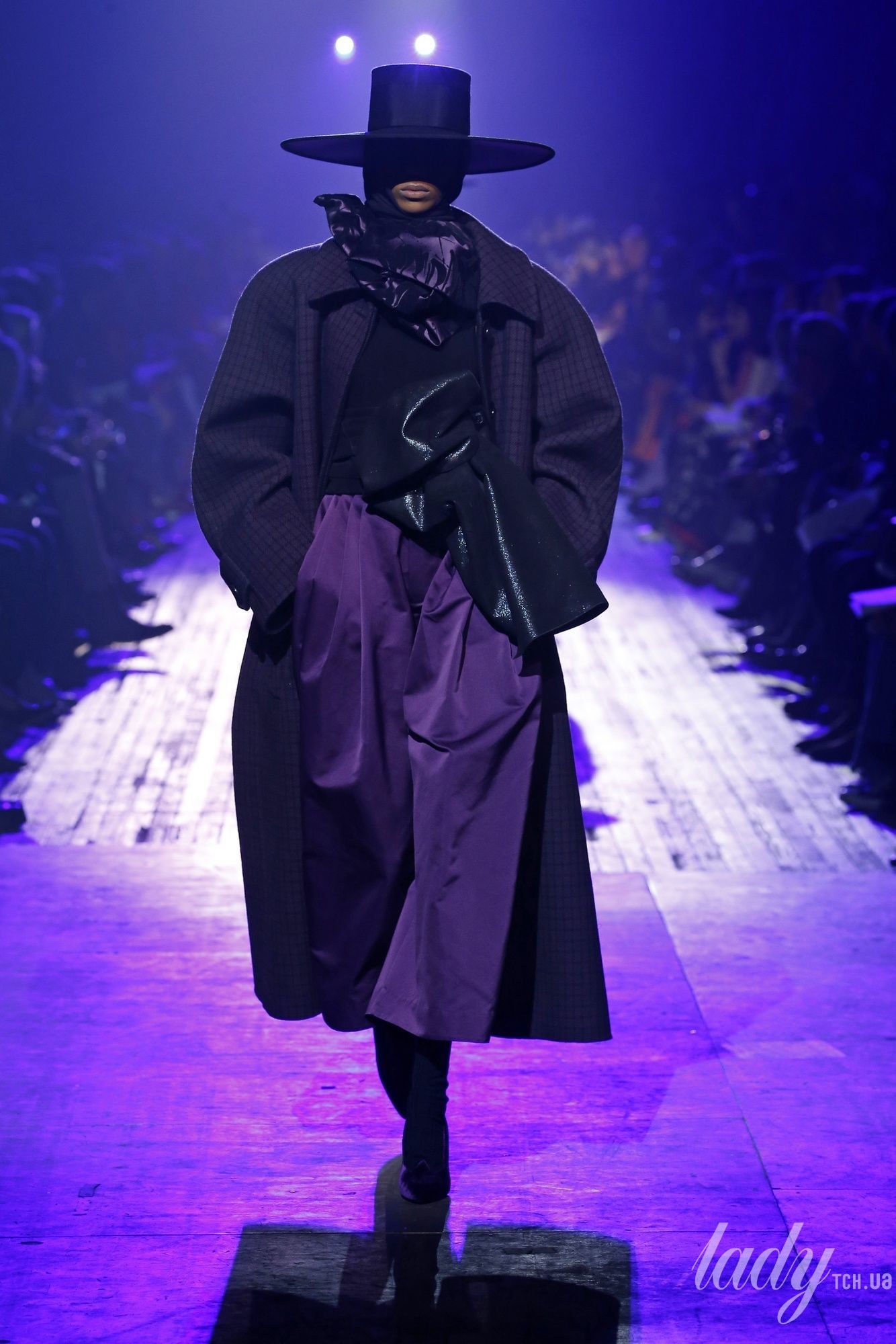 Коллекция Marc Jacobs прет-а-порте сезона осень-зима 2018-2019_17