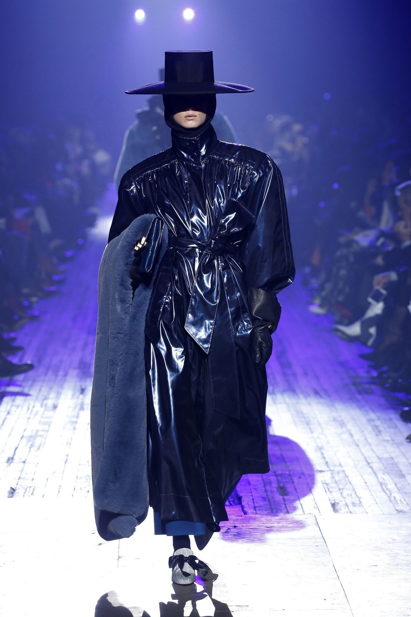 Коллекция Marc Jacobs прет-а-порте сезона осень-зима 2018-2019_14