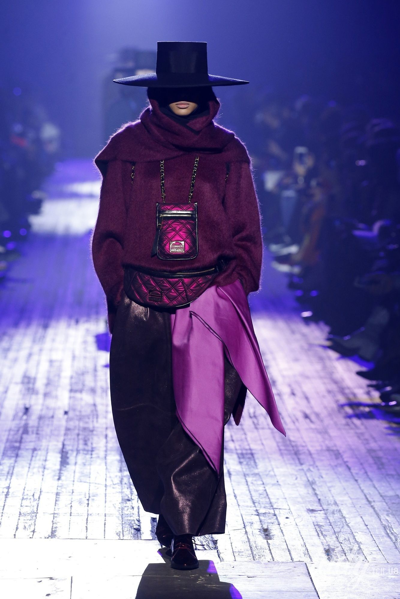 Коллекция Marc Jacobs прет-а-порте сезона осень-зима 2018-2019_18