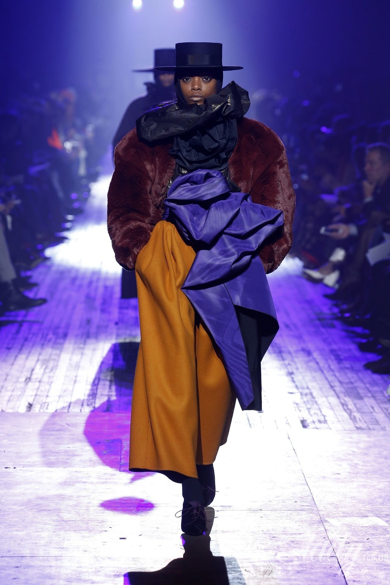 Коллекция Marc Jacobs прет-а-порте сезона осень-зима 2018-2019_16