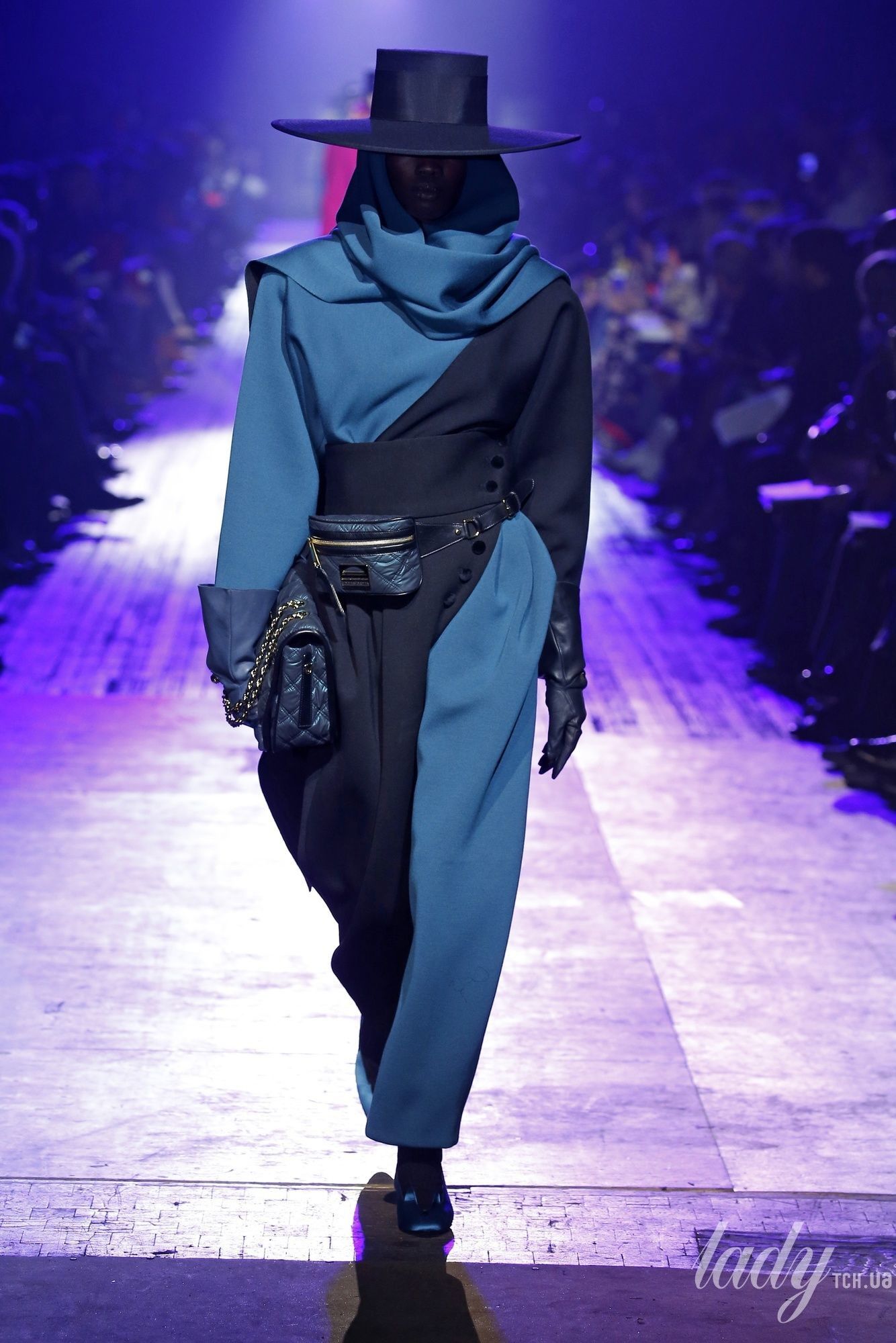 Коллекция Marc Jacobs прет-а-порте сезона осень-зима 2018-2019_31