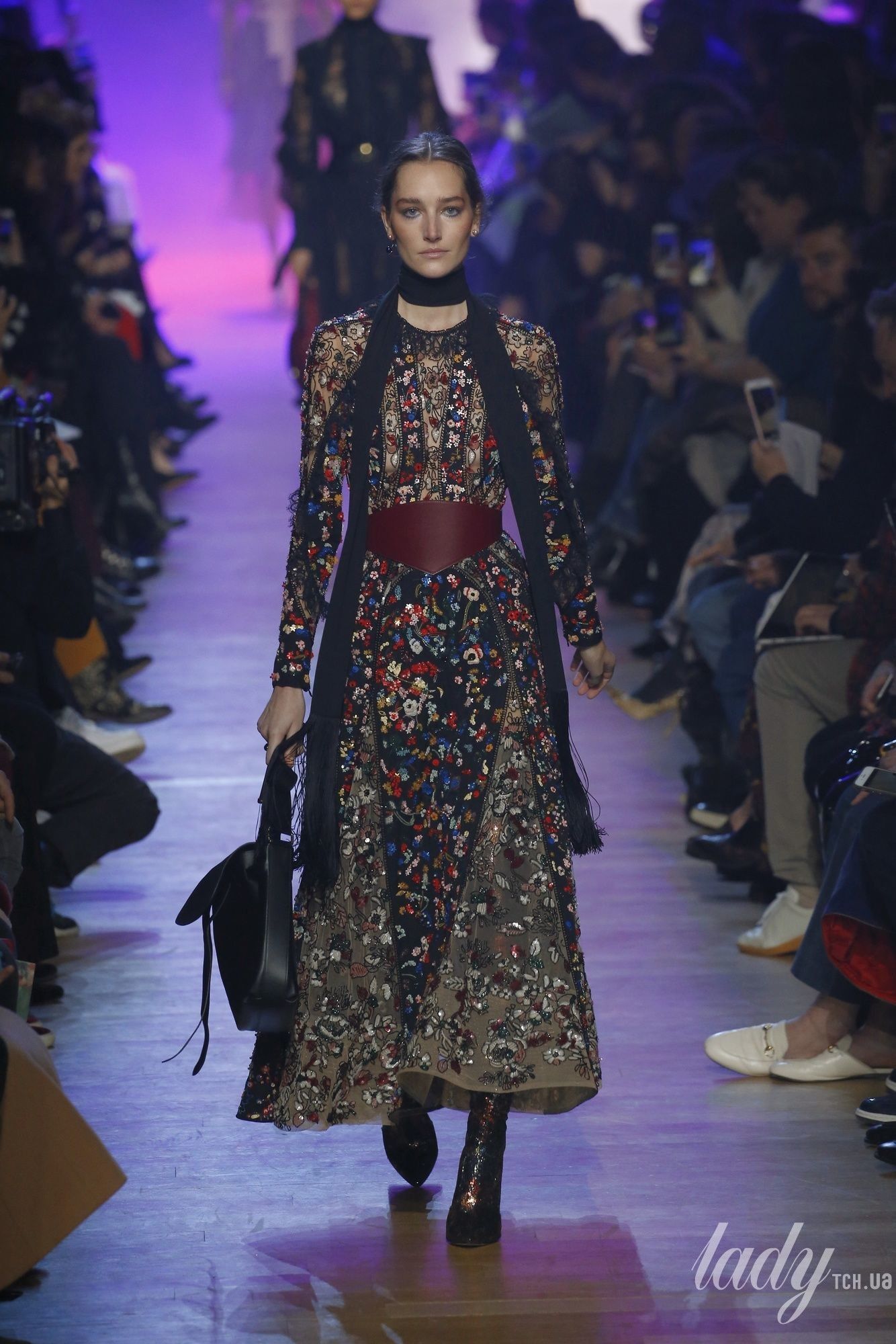 Коллекция Elie Saab прет-а-порте сезона осень-зима 2018-2019_19