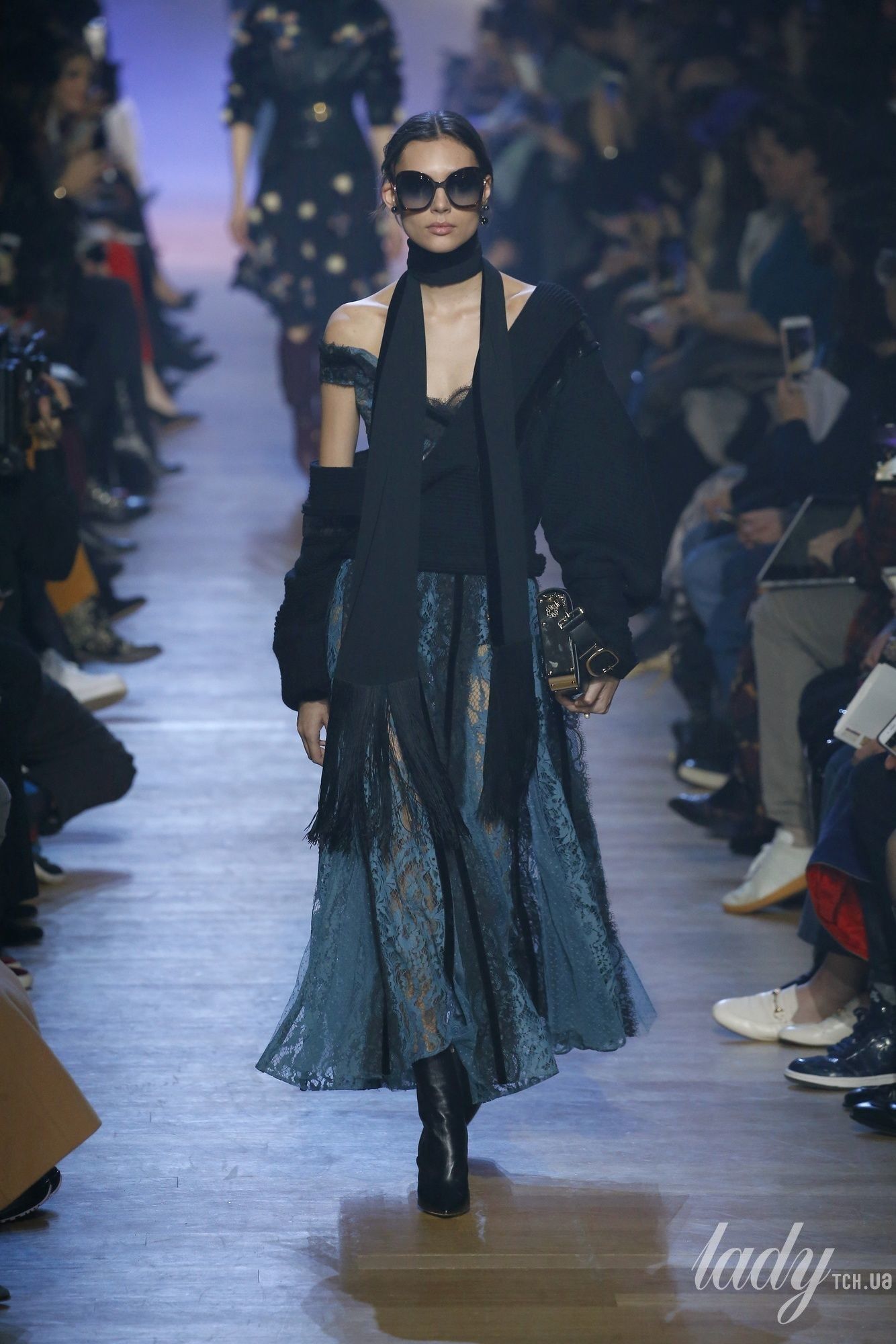Коллекция Elie Saab прет-а-порте сезона осень-зима 2018-2019_13