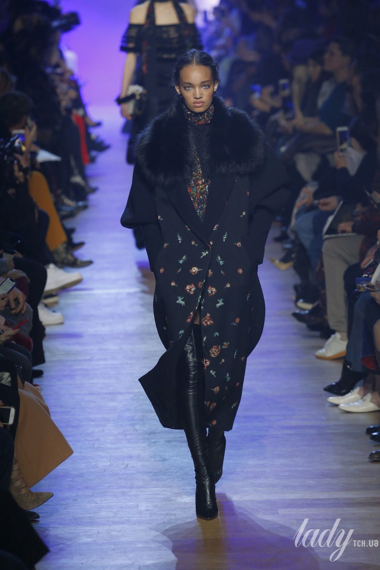 Коллекция Elie Saab прет-а-порте сезона осень-зима 2018-2019_28