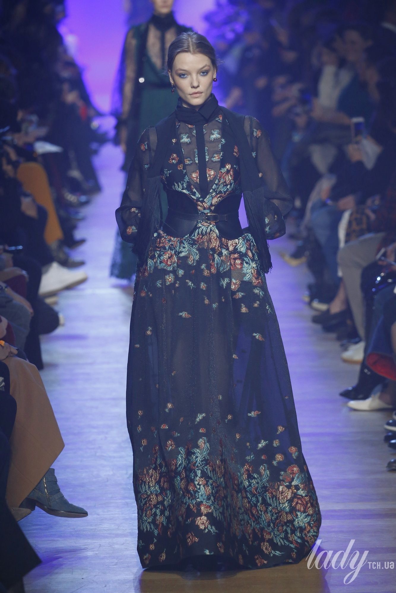 Коллекция Elie Saab прет-а-порте сезона осень-зима 2018-2019_38