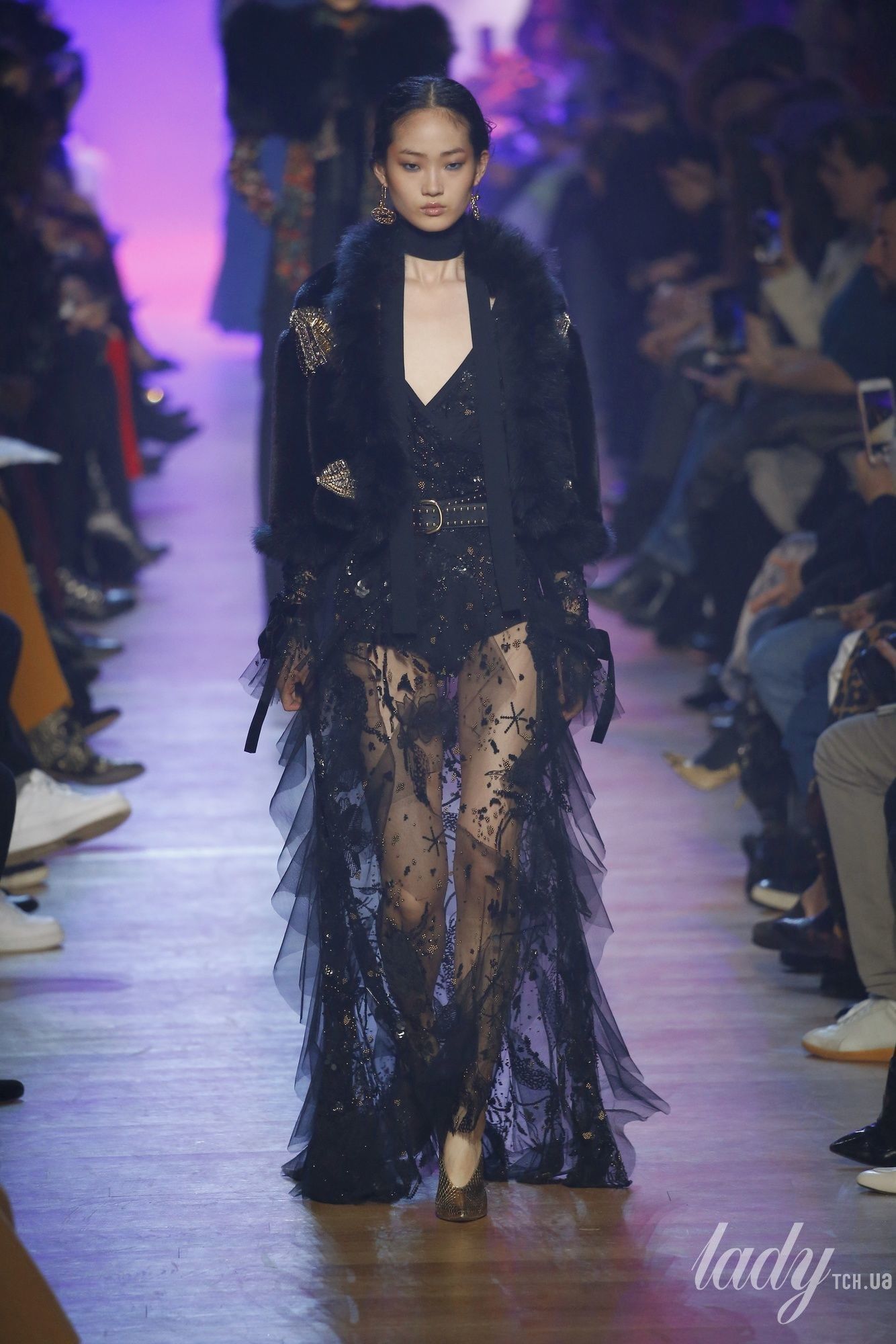 Коллекция Elie Saab прет-а-порте сезона осень-зима 2018-2019_34