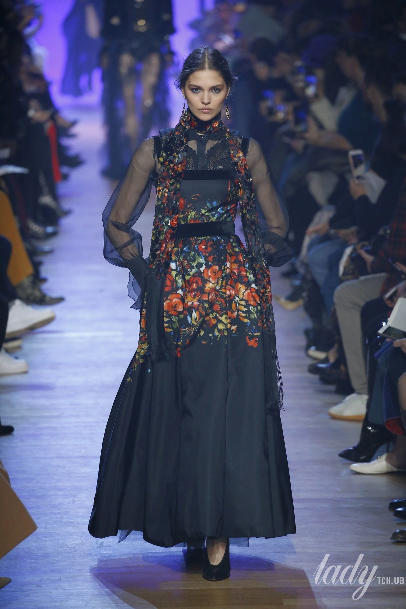 Коллекция Elie Saab прет-а-порте сезона осень-зима 2018-2019_33