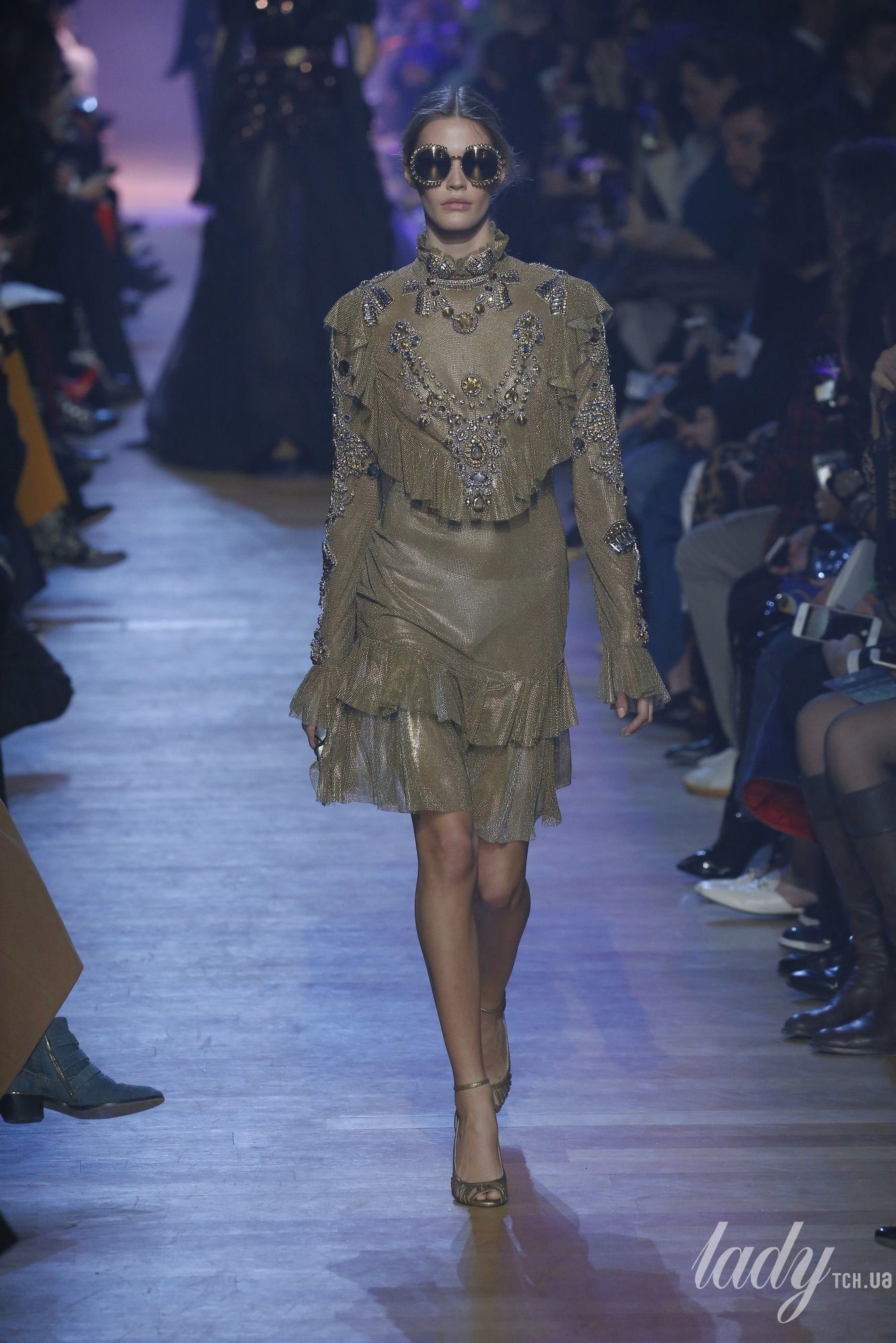 Коллекция Elie Saab прет-а-порте сезона осень-зима 2018-2019_44