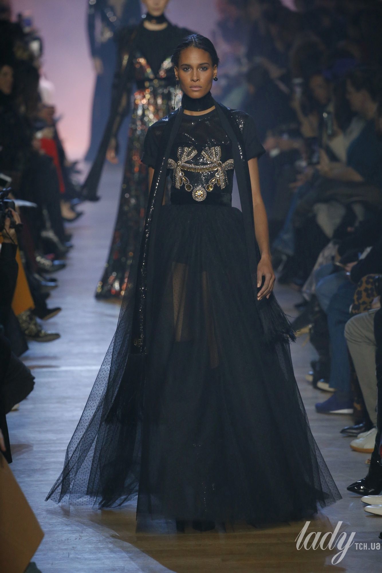 Коллекция Elie Saab прет-а-порте сезона осень-зима 2018-2019_49