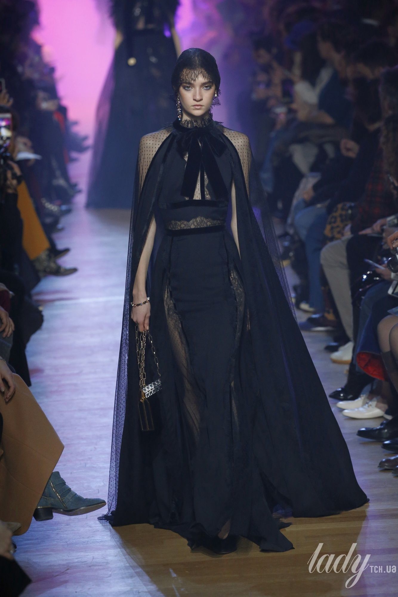 Коллекция Elie Saab прет-а-порте сезона осень-зима 2018-2019_56