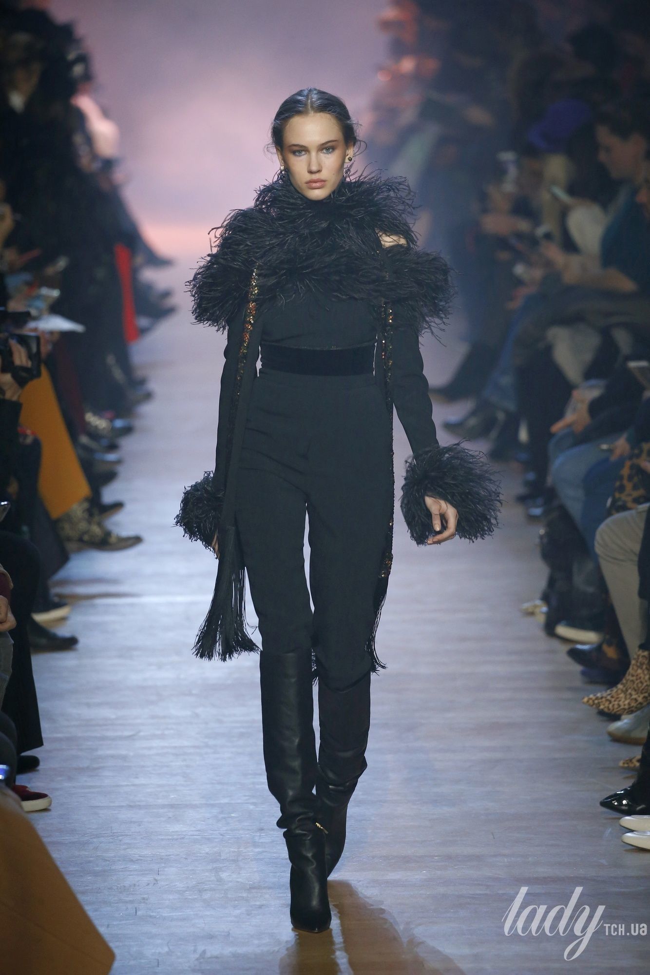 Коллекция Elie Saab прет-а-порте сезона осень-зима 2018-2019_64