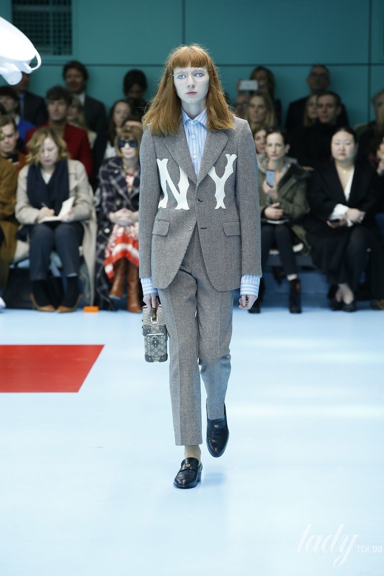 Коллекция Gucci прет-а-порте сезона осень-зима 2018-2019_1