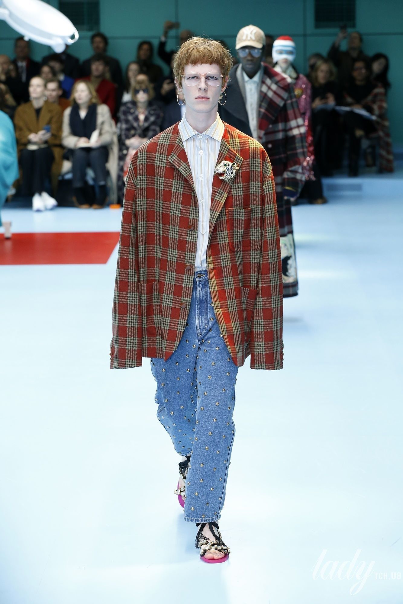 Коллекция Gucci прет-а-порте сезона осень-зима 2018-2019_8