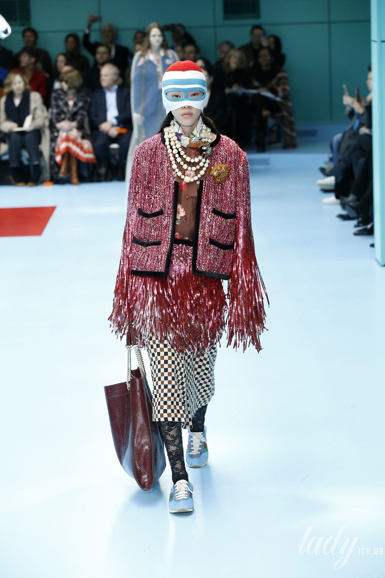 Коллекция Gucci прет-а-порте сезона осень-зима 2018-2019_10