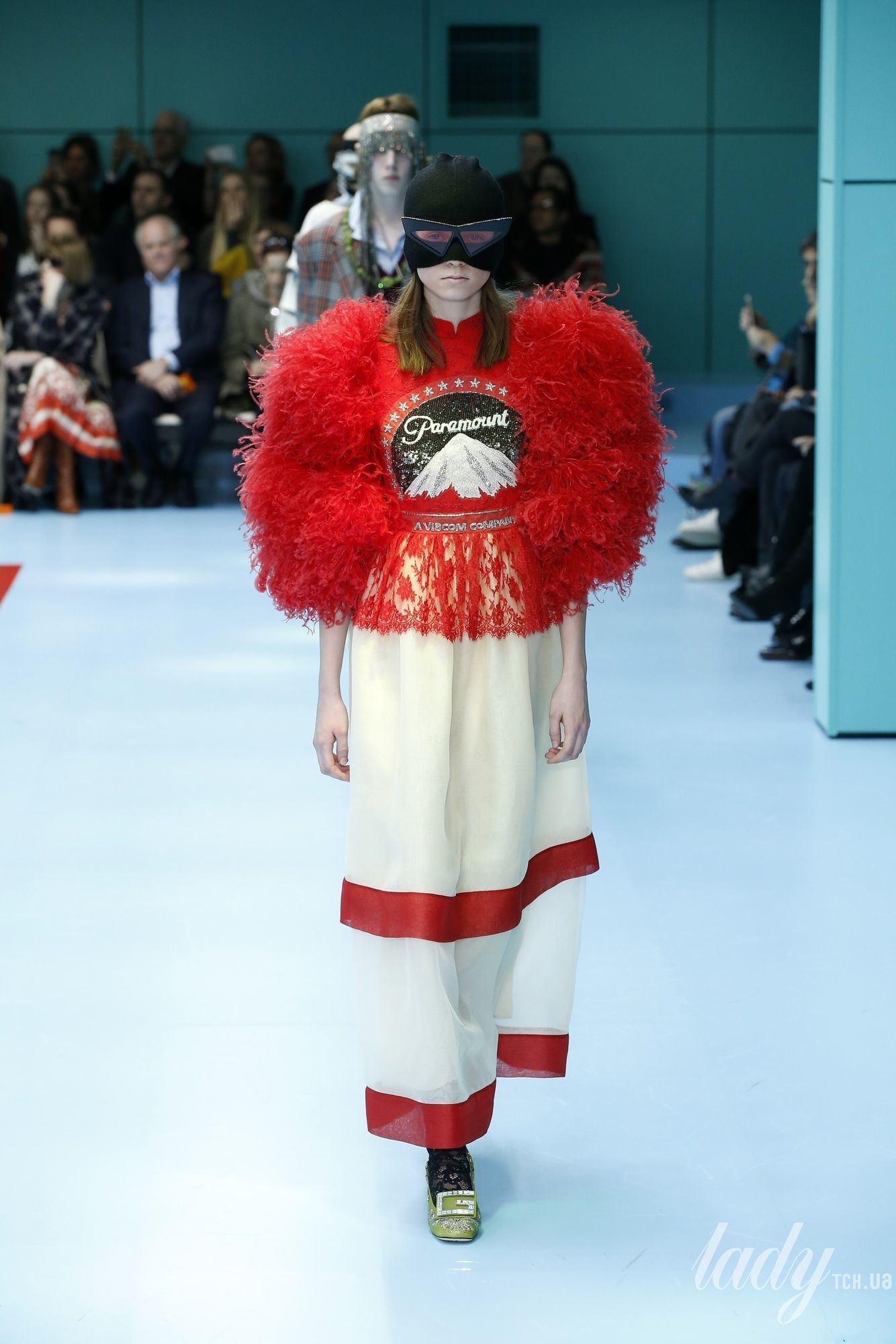Коллекция Gucci прет-а-порте сезона осень-зима 2018-2019_52