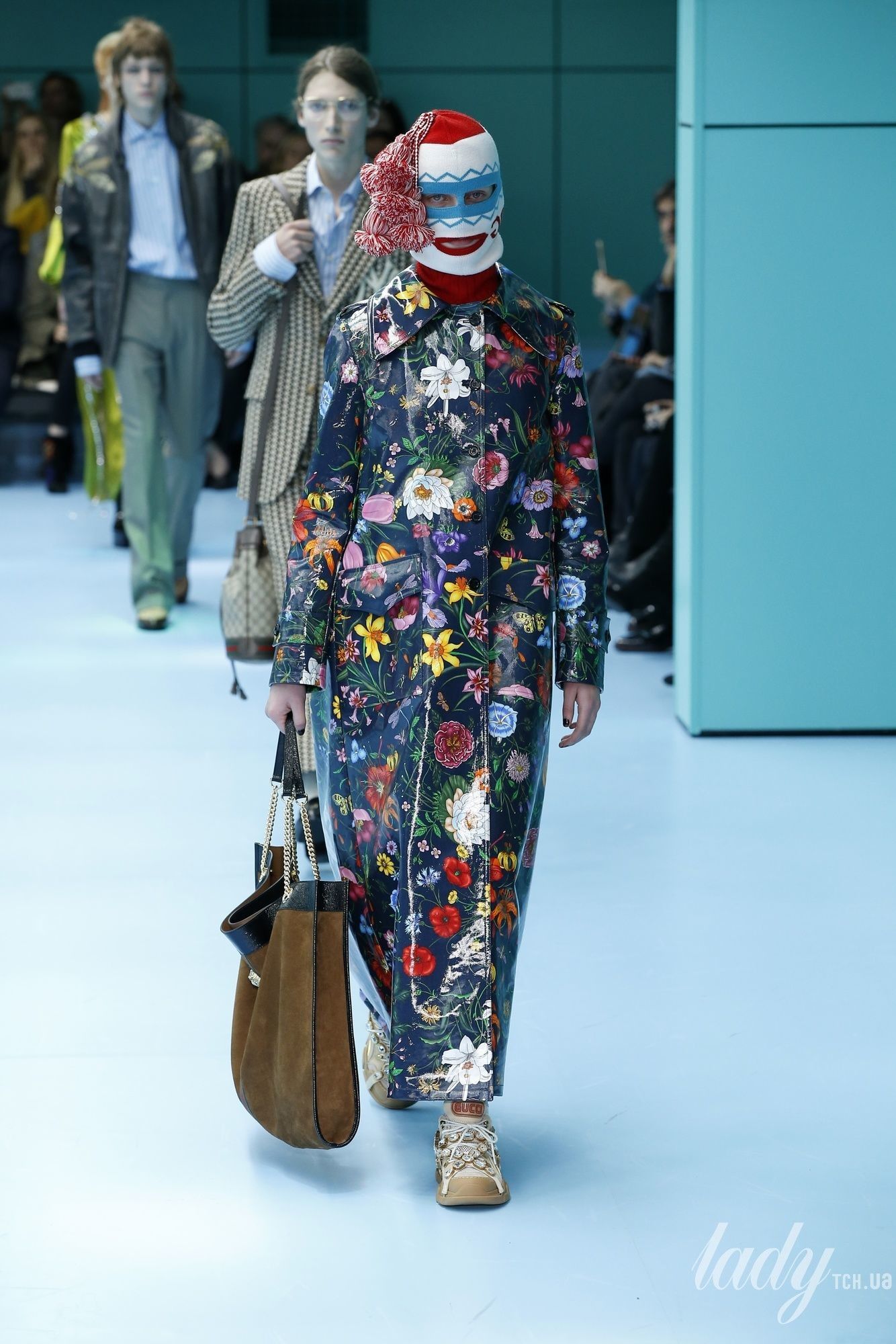 Коллекция Gucci прет-а-порте сезона осень-зима 2018-2019_47