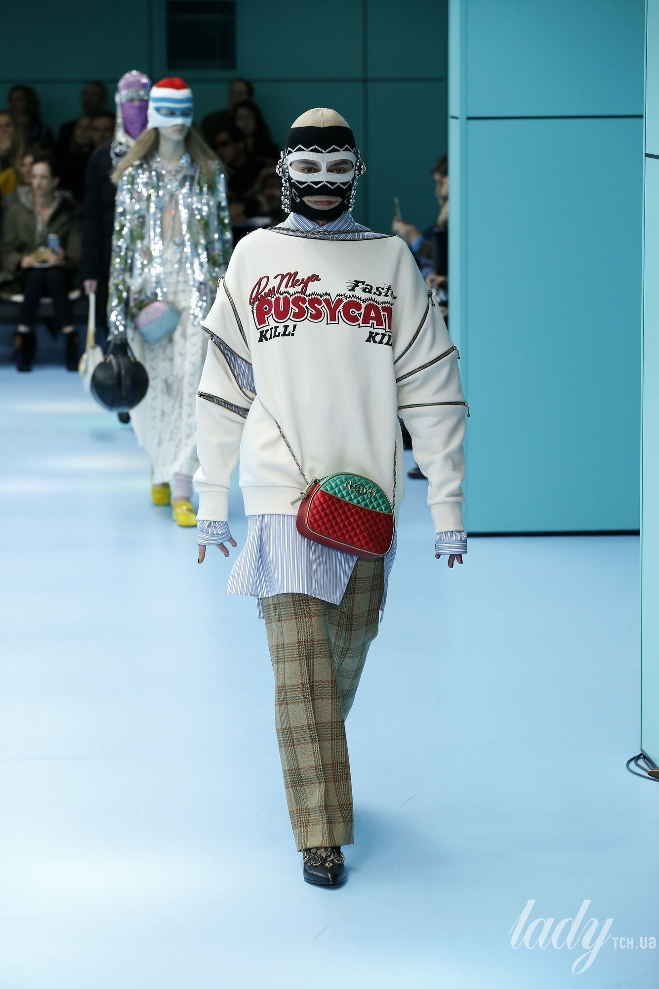 Коллекция Gucci прет-а-порте сезона осень-зима 2018-2019_54