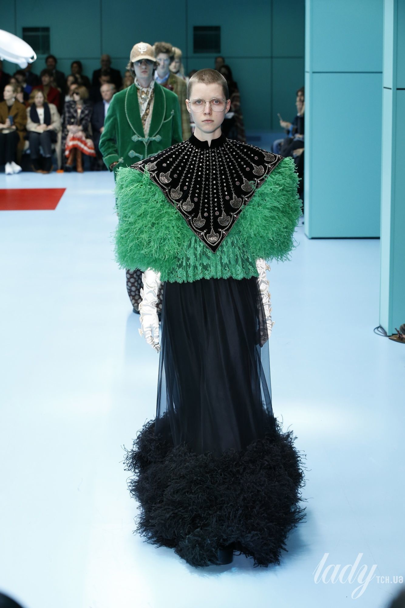 Коллекция Gucci прет-а-порте сезона осень-зима 2018-2019_64