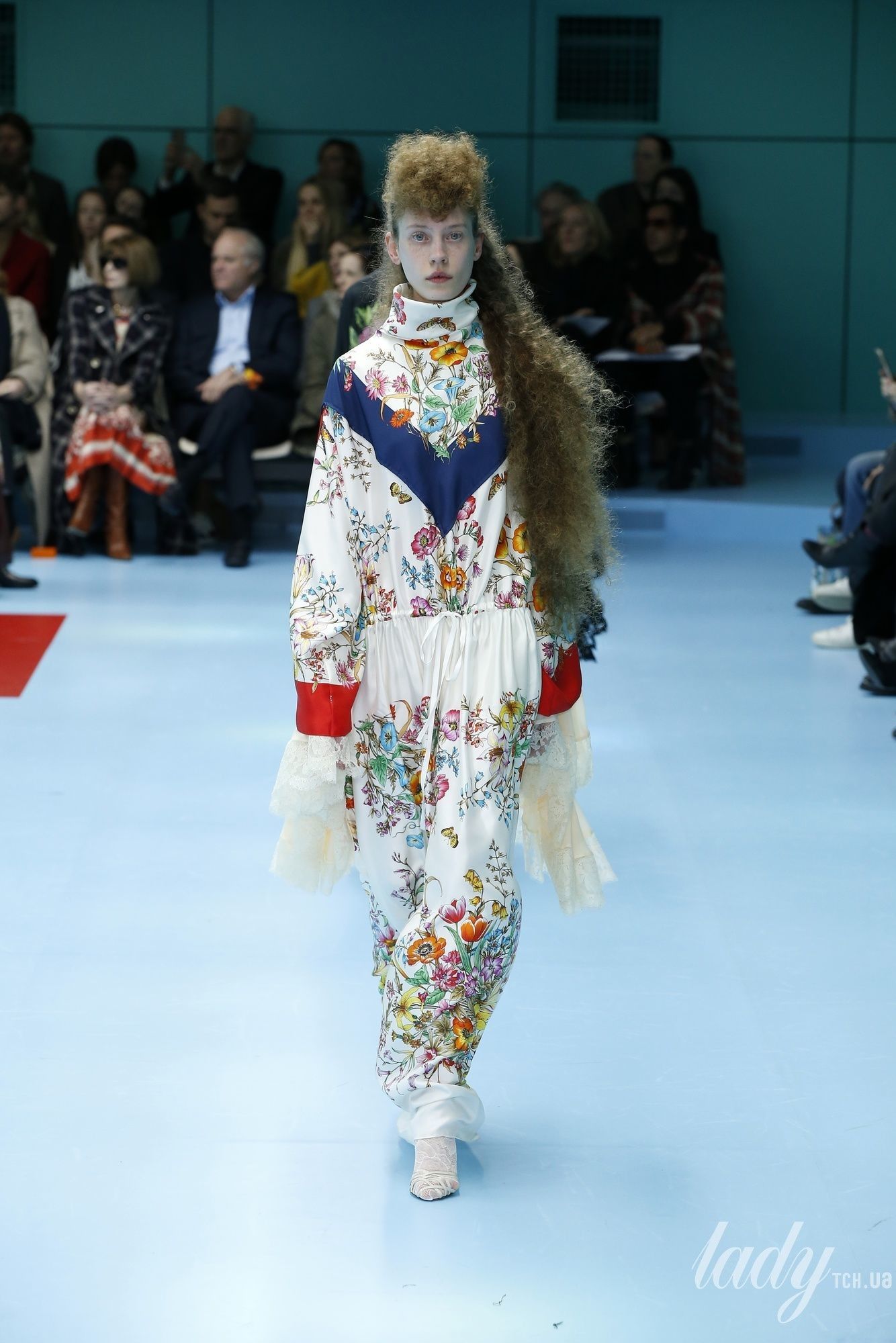 Коллекция Gucci прет-а-порте сезона осень-зима 2018-2019_69