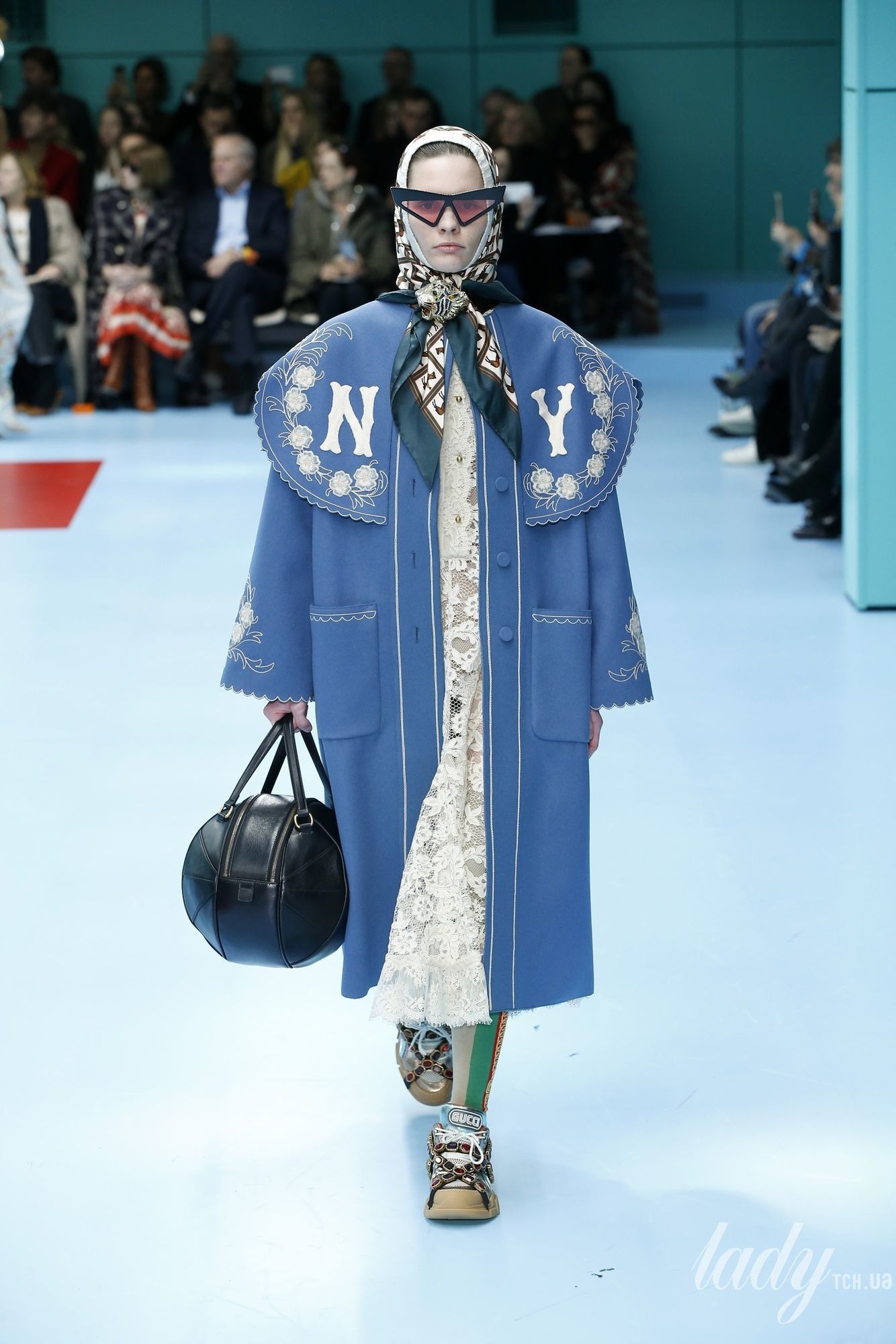 Коллекция Gucci прет-а-порте сезона осень-зима 2018-2019_68