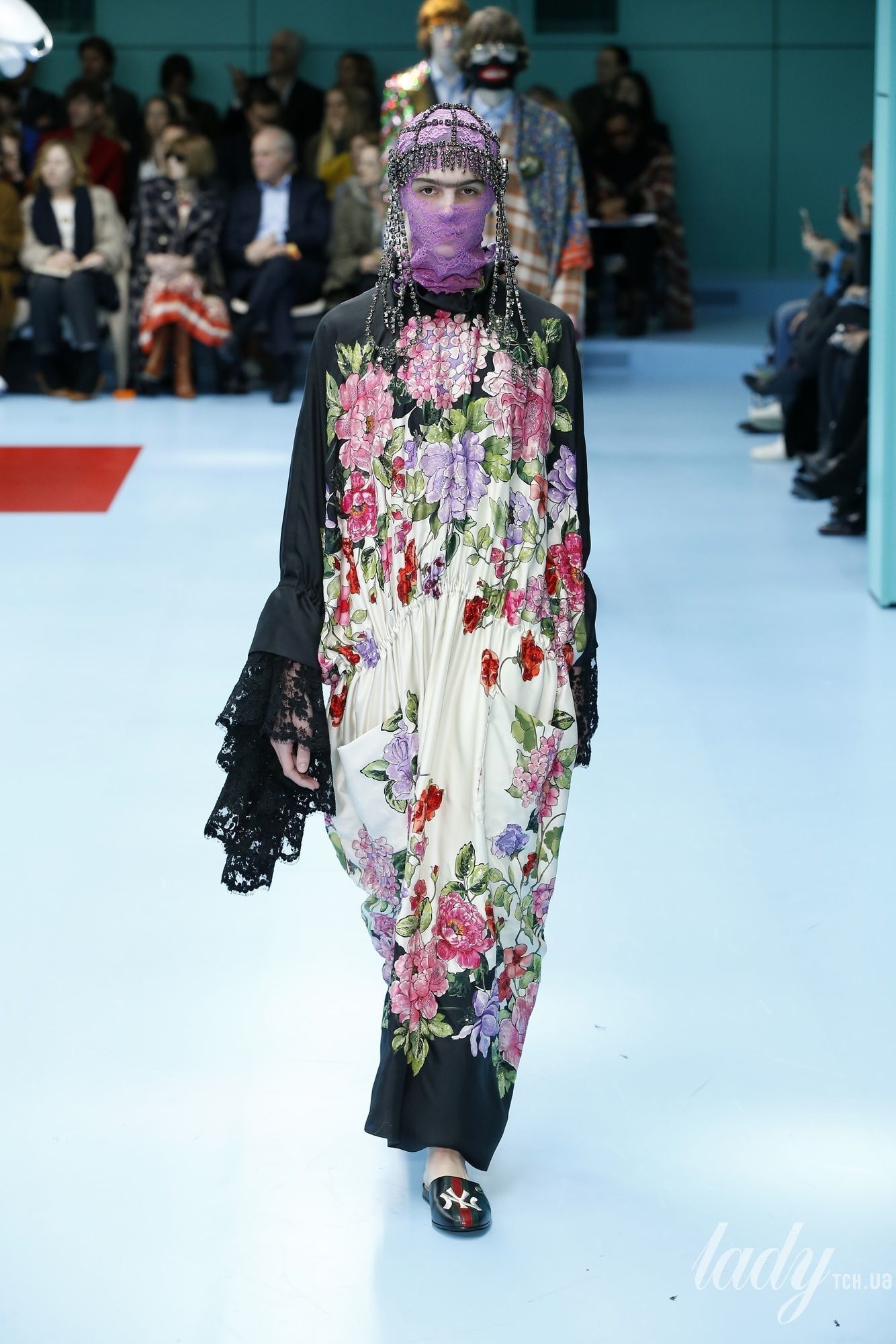 Коллекция Gucci прет-а-порте сезона осень-зима 2018-2019_70