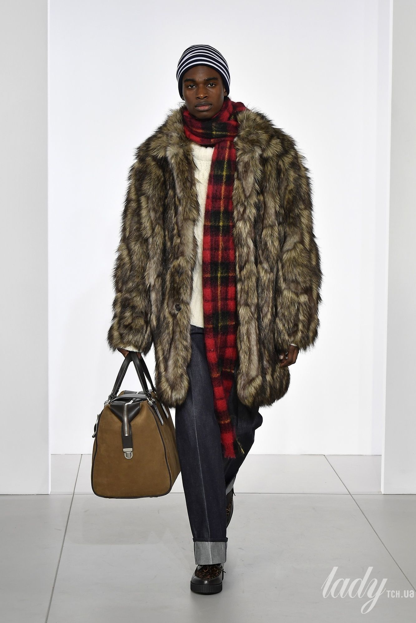 Коллекция Michael Kors прет-а-порте сезона осень-зима 2018-2019_17