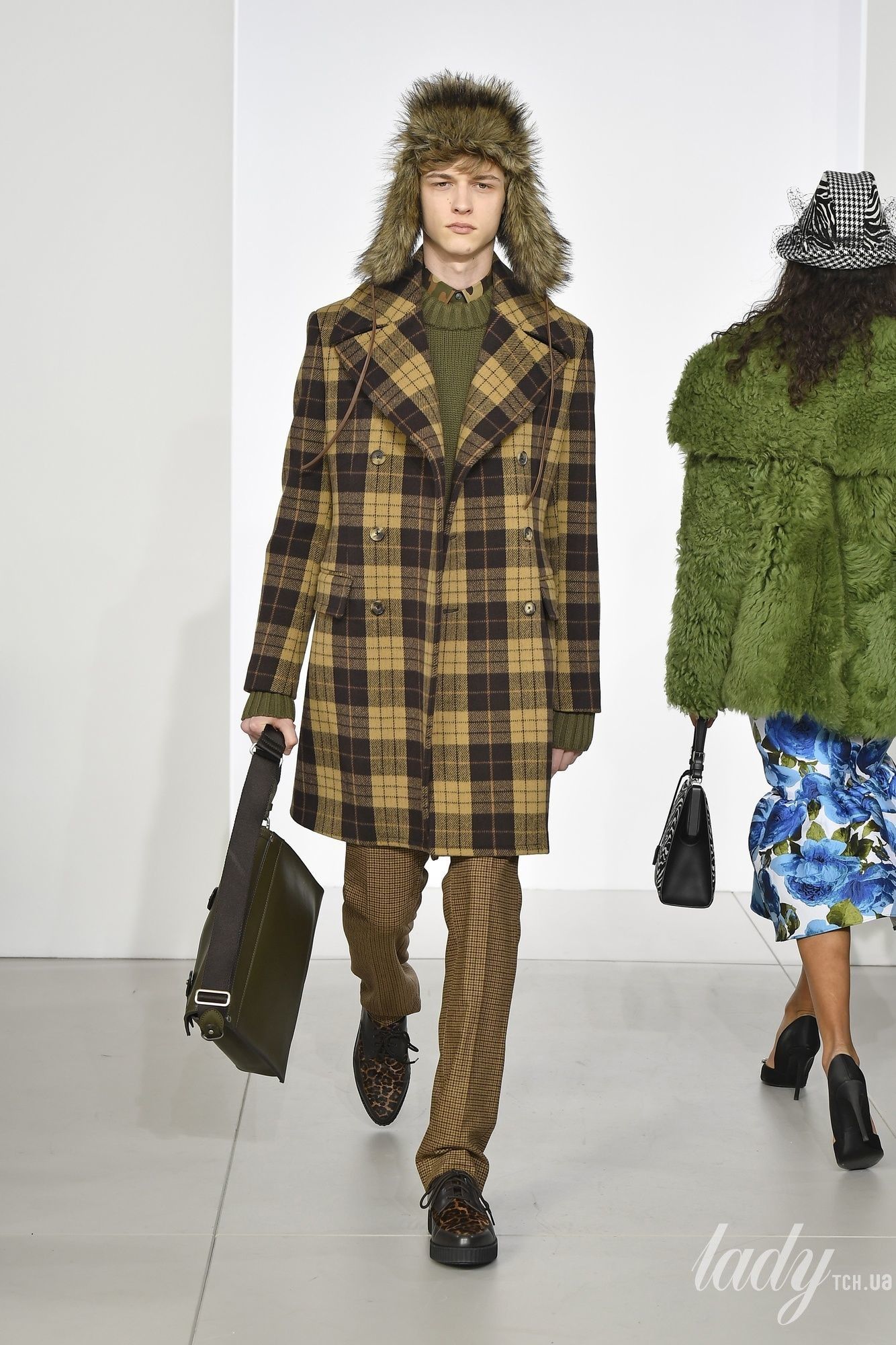 Коллекция Michael Kors прет-а-порте сезона осень-зима 2018-2019_42