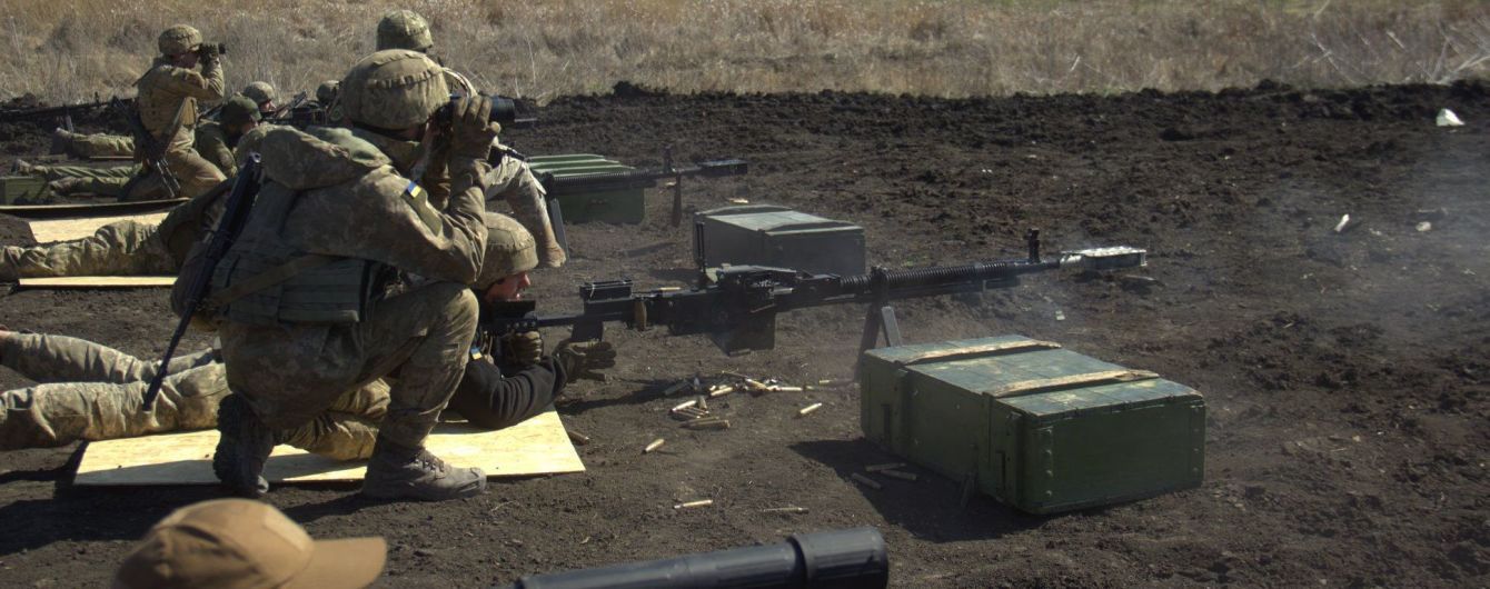 Боевики совершили четыре обстрела украинских позиций. Потерь нет