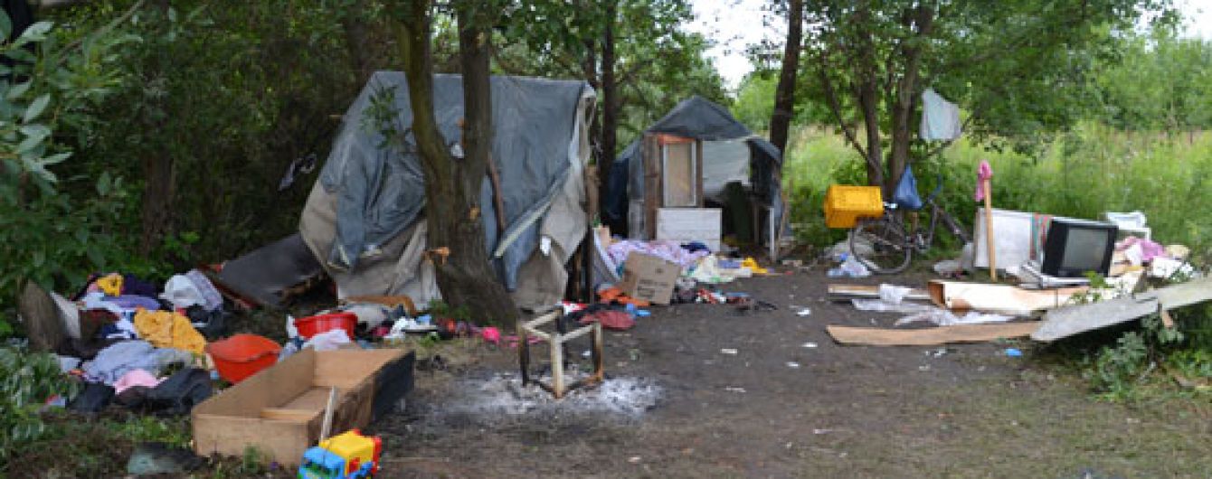 Нападники на табір ромів у Львові виявилися членами неонацистського угруповання - ЗМІ