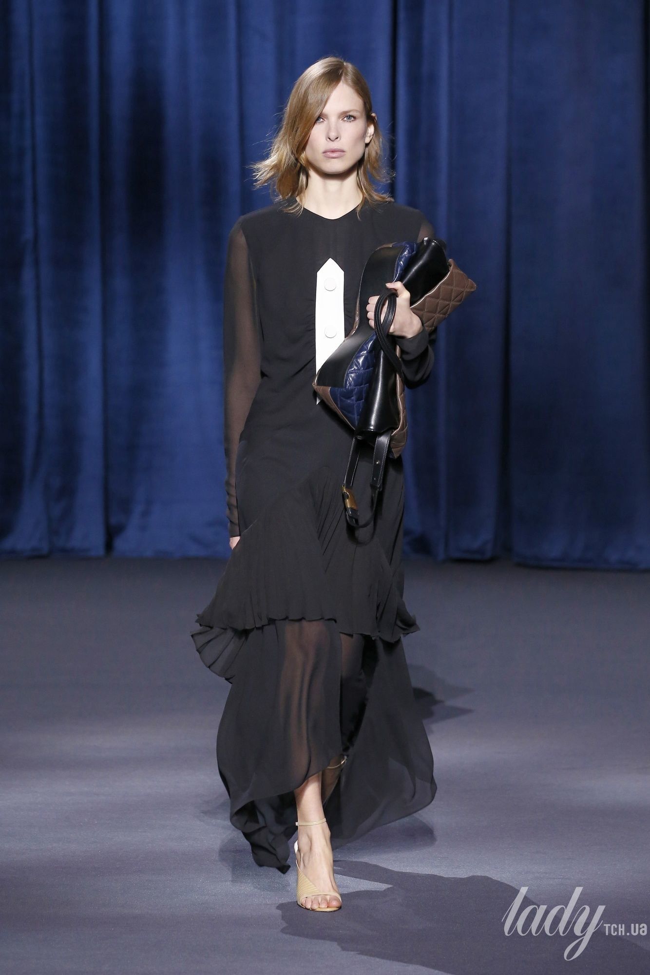 Коллеекция Givenchy прет-а-порте сезона осень-зима 2018-2019_24