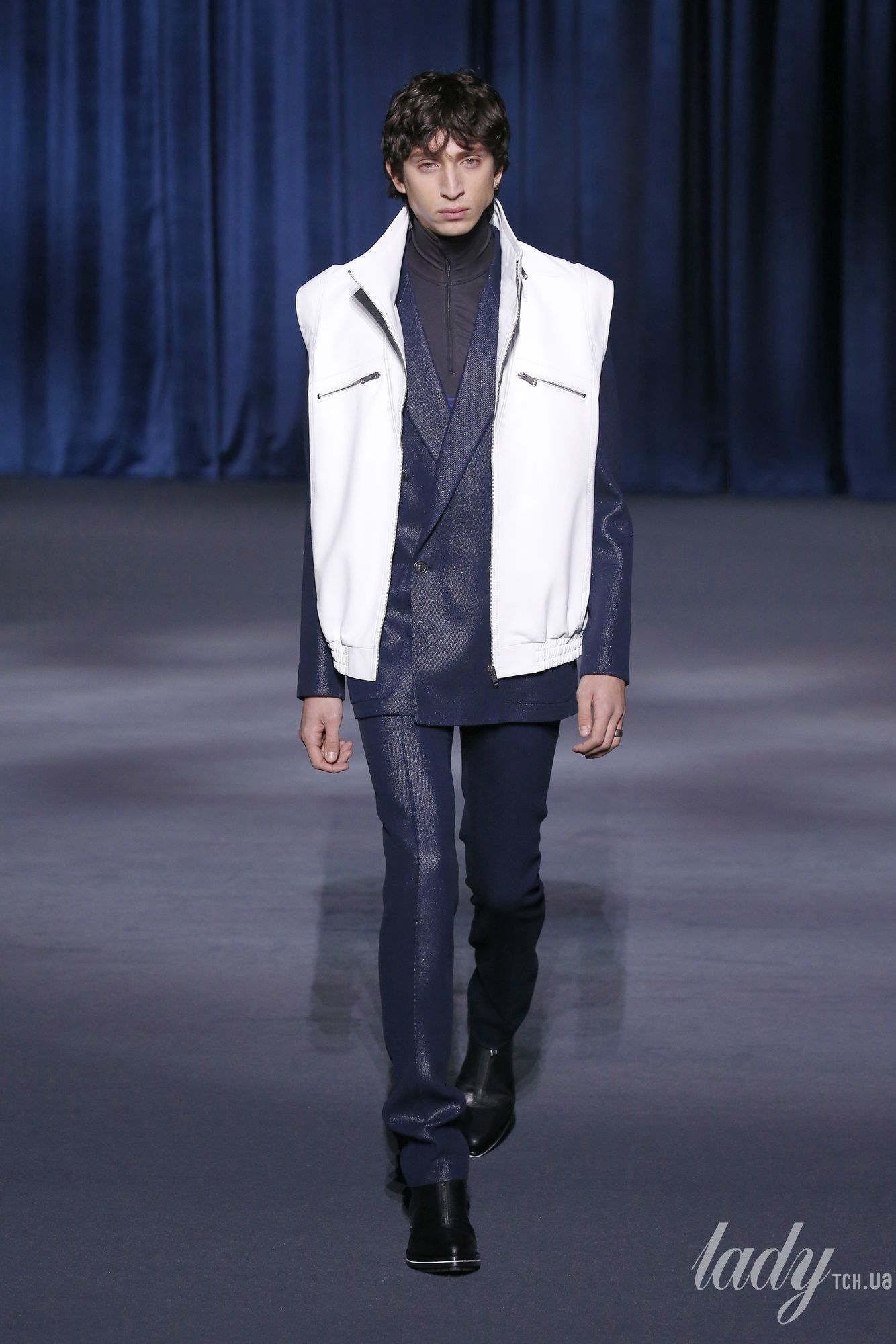 Коллеекция Givenchy прет-а-порте сезона осень-зима 2018-2019_17
