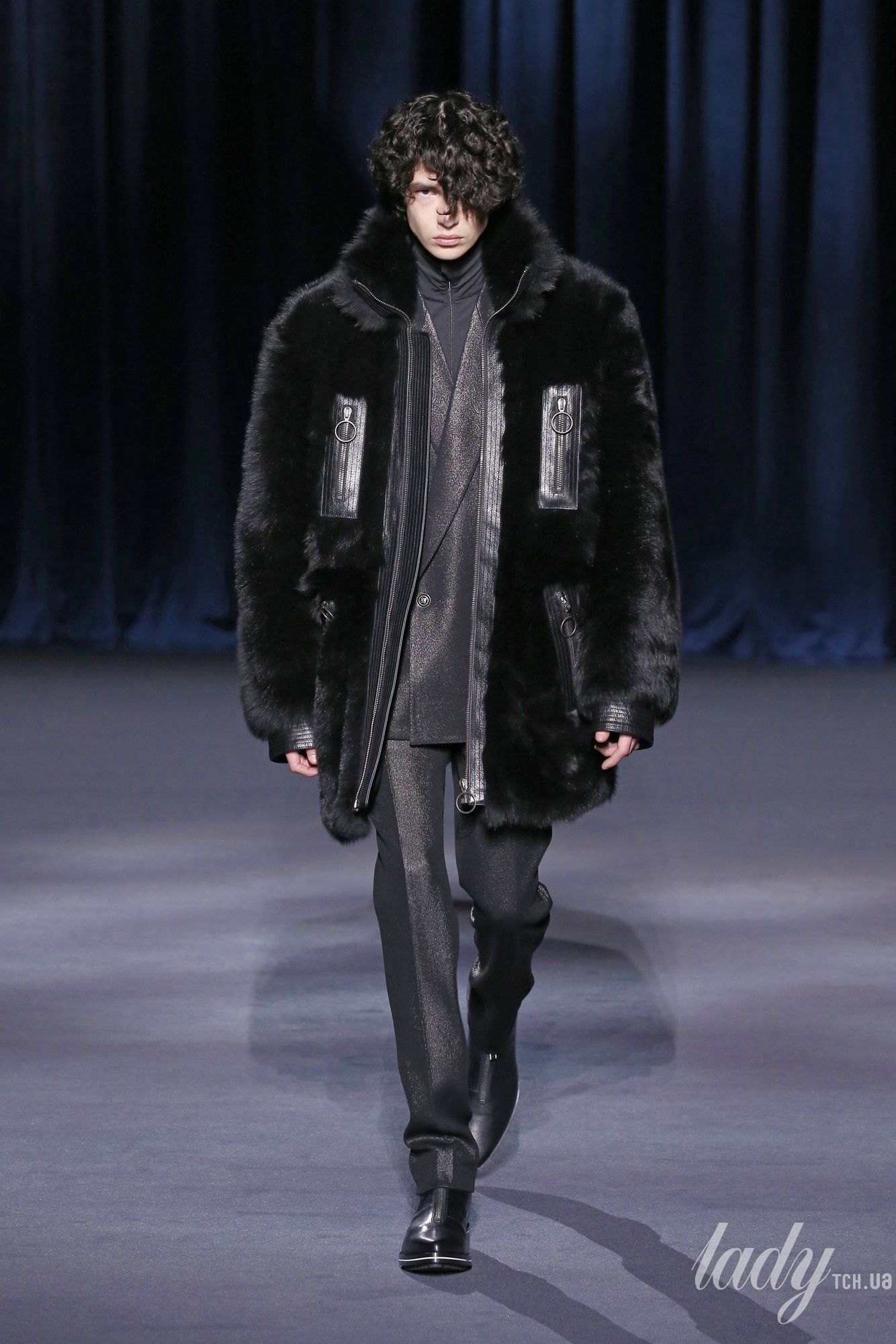Коллеекция Givenchy прет-а-порте сезона осень-зима 2018-2019_7
