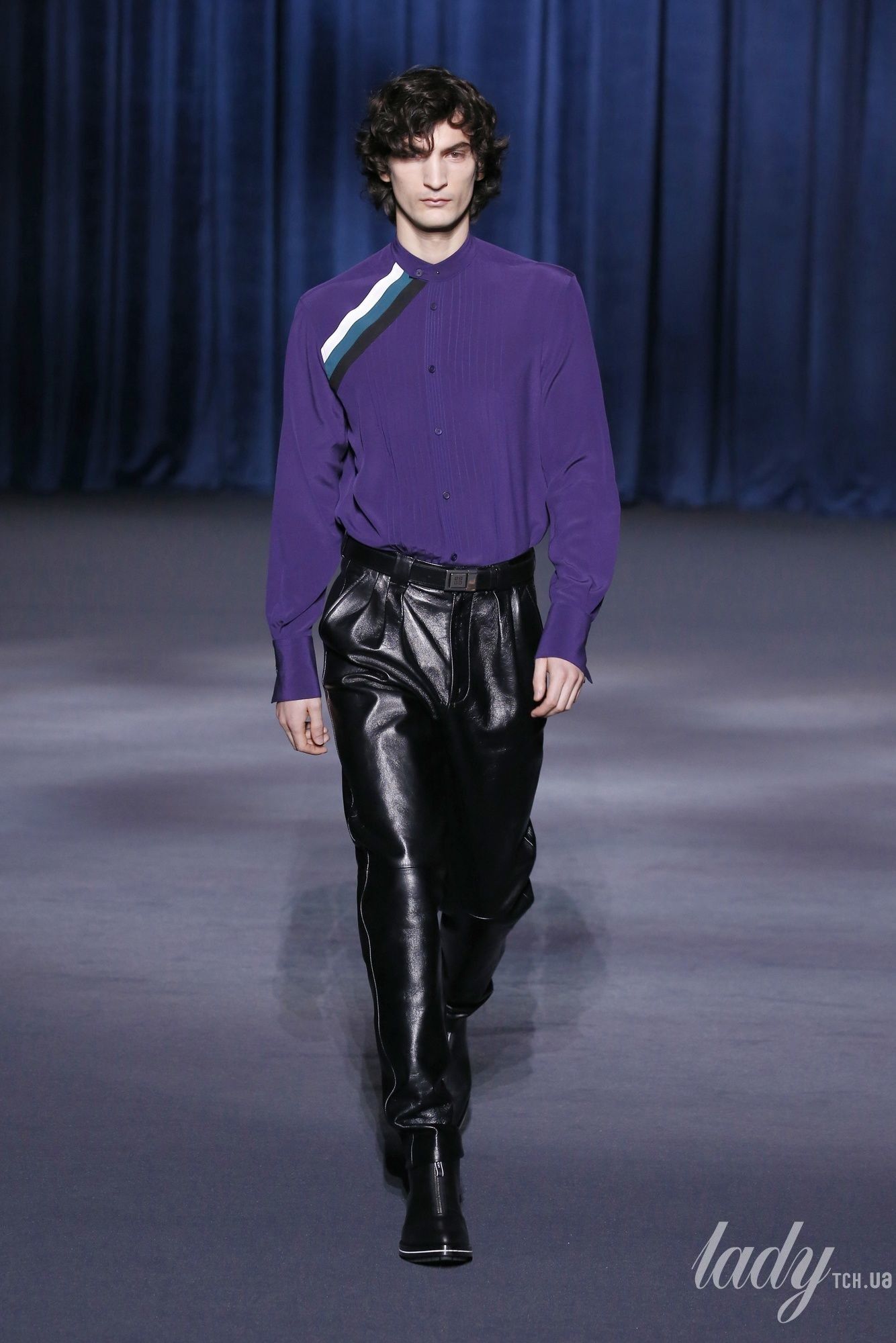Коллеекция Givenchy прет-а-порте сезона осень-зима 2018-2019_16