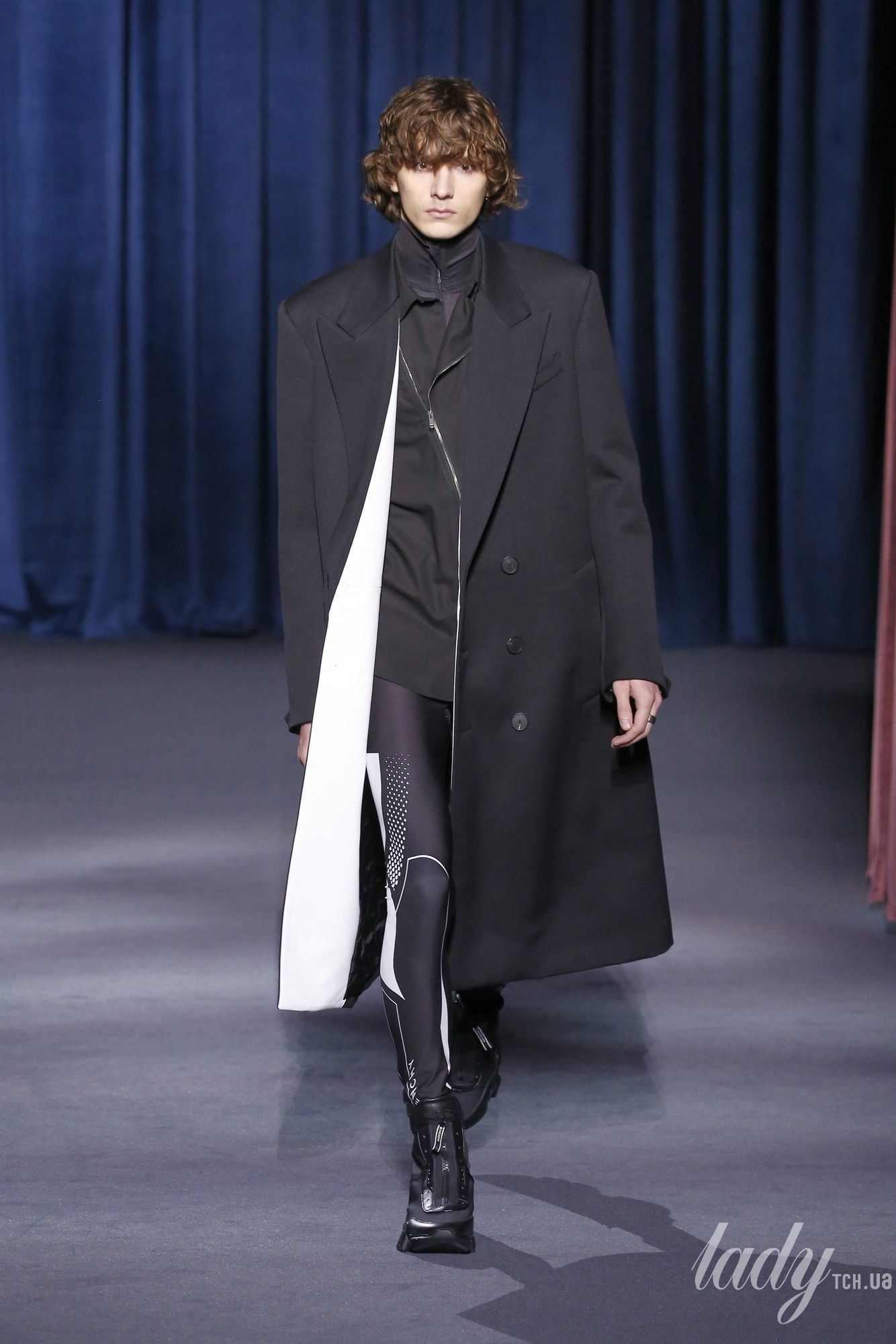 Коллеекция Givenchy прет-а-порте сезона осень-зима 2018-2019_39