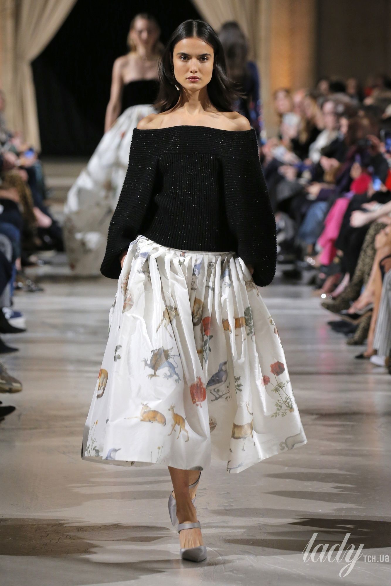 Коллекция Oscar de la Renta прет-а-порте сезона осень-зима 2018-2019_19