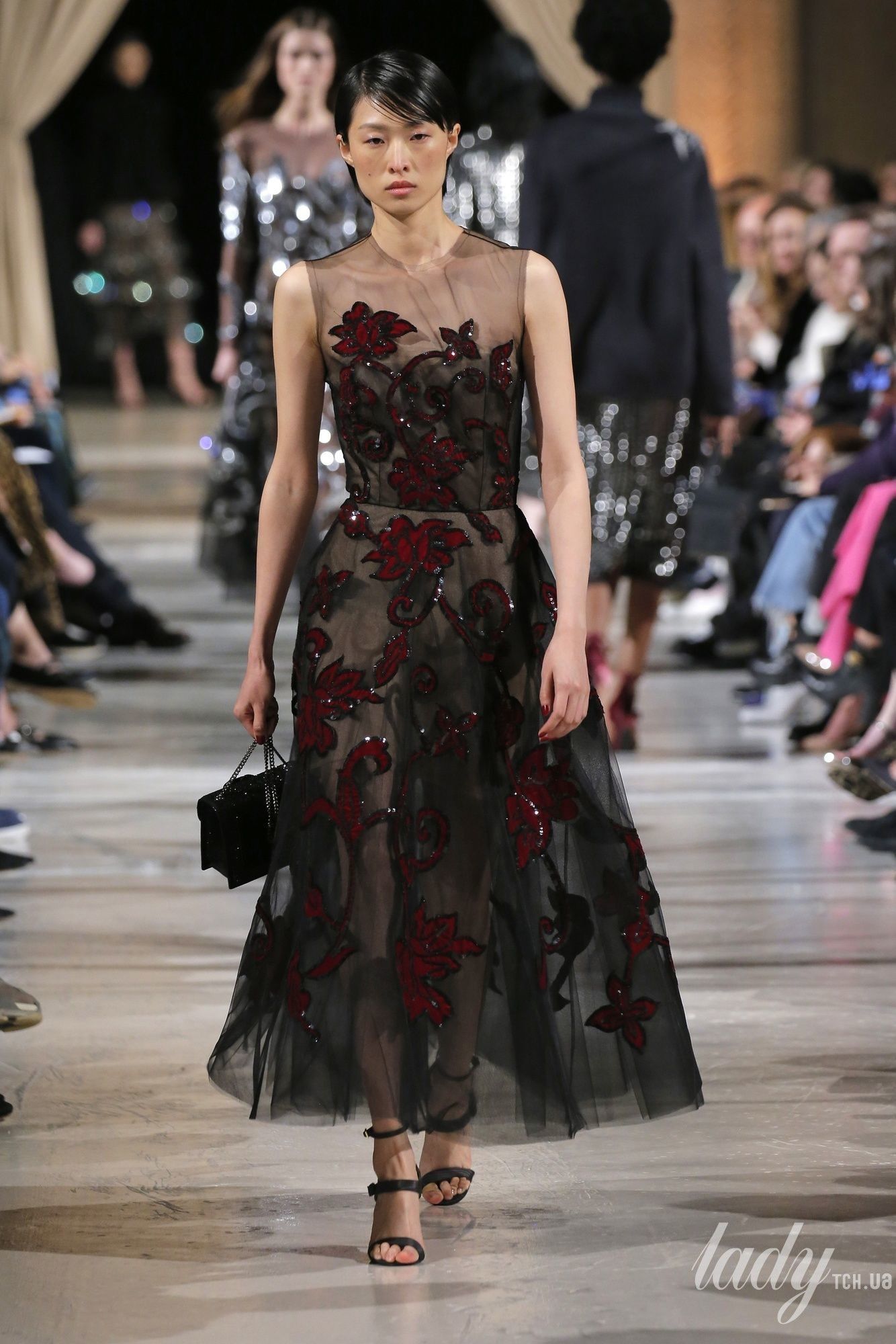 Коллекция Oscar de la Renta прет-а-порте сезона осень-зима 2018-2019_48