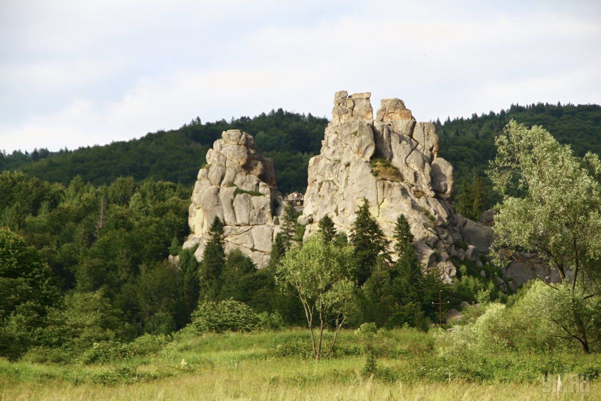 Тустань