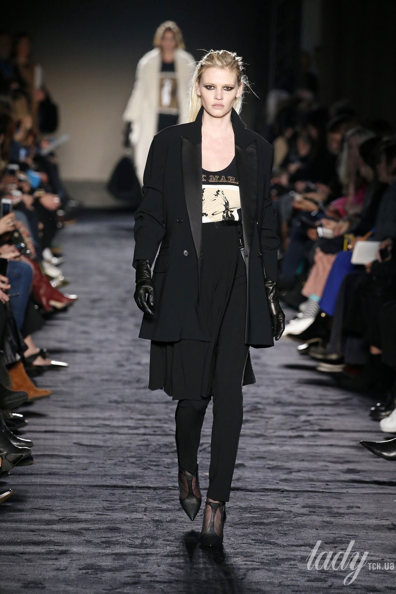 Коллекция Max Mara прет-а-порте сезона осень-зима 2018-2019_37