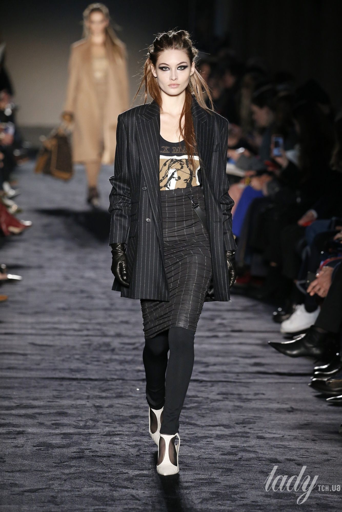 Коллекция Max Mara прет-а-порте сезона осень-зима 2018-2019_21