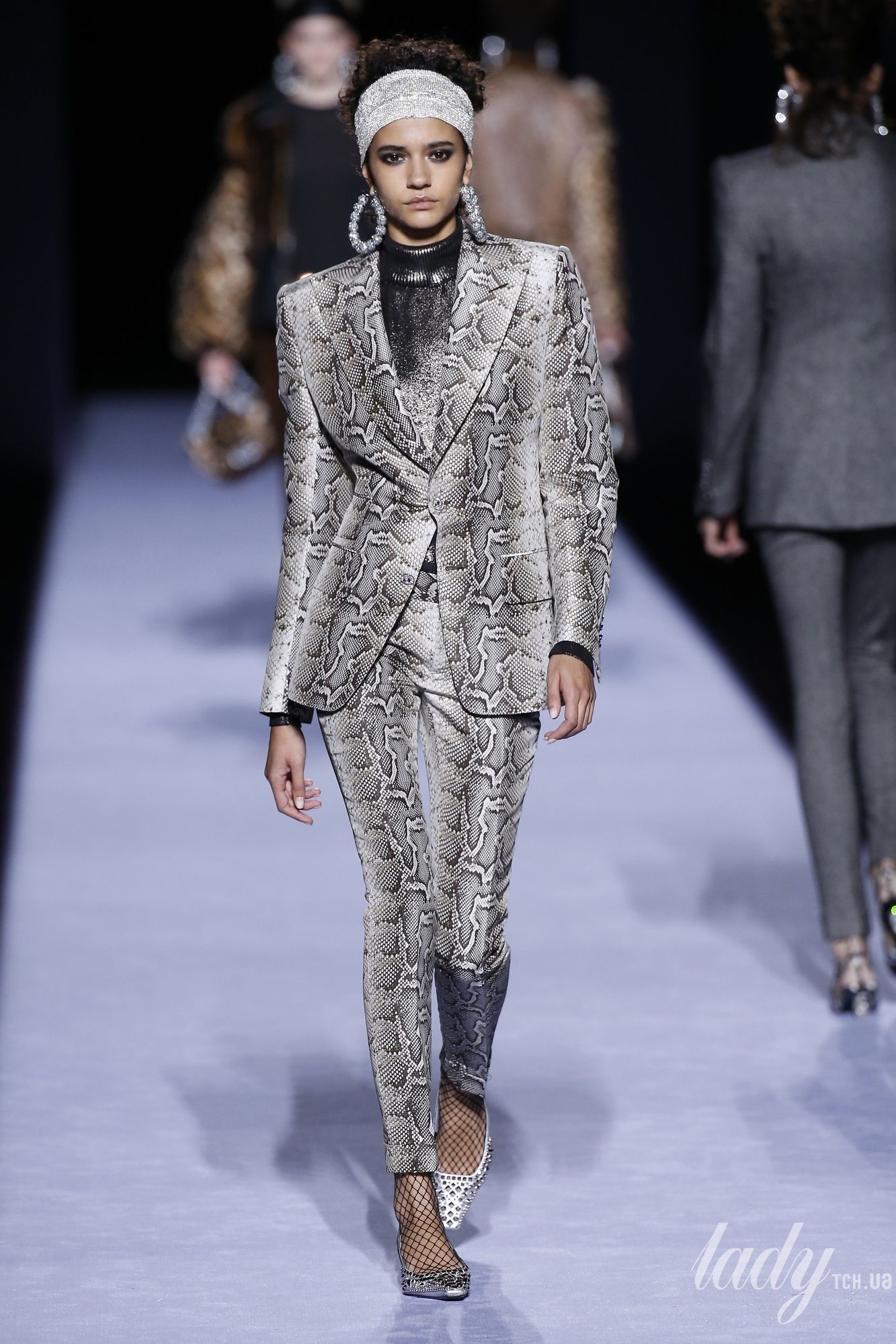 Коллекция Tom Ford прет-а-порте сезона осень-зима 2018-2019_12