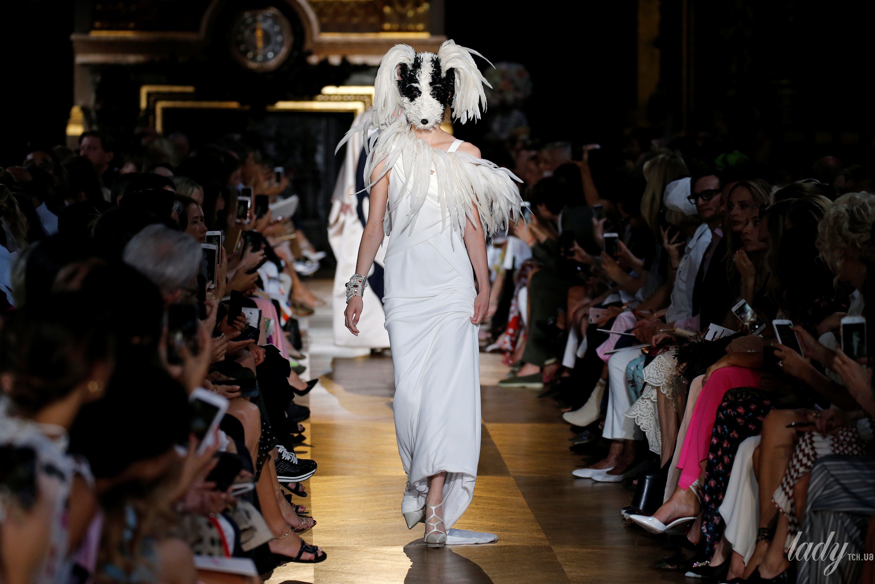 Коллекция Schiaparelli Haute Couture осень-зима 2018-2019_13