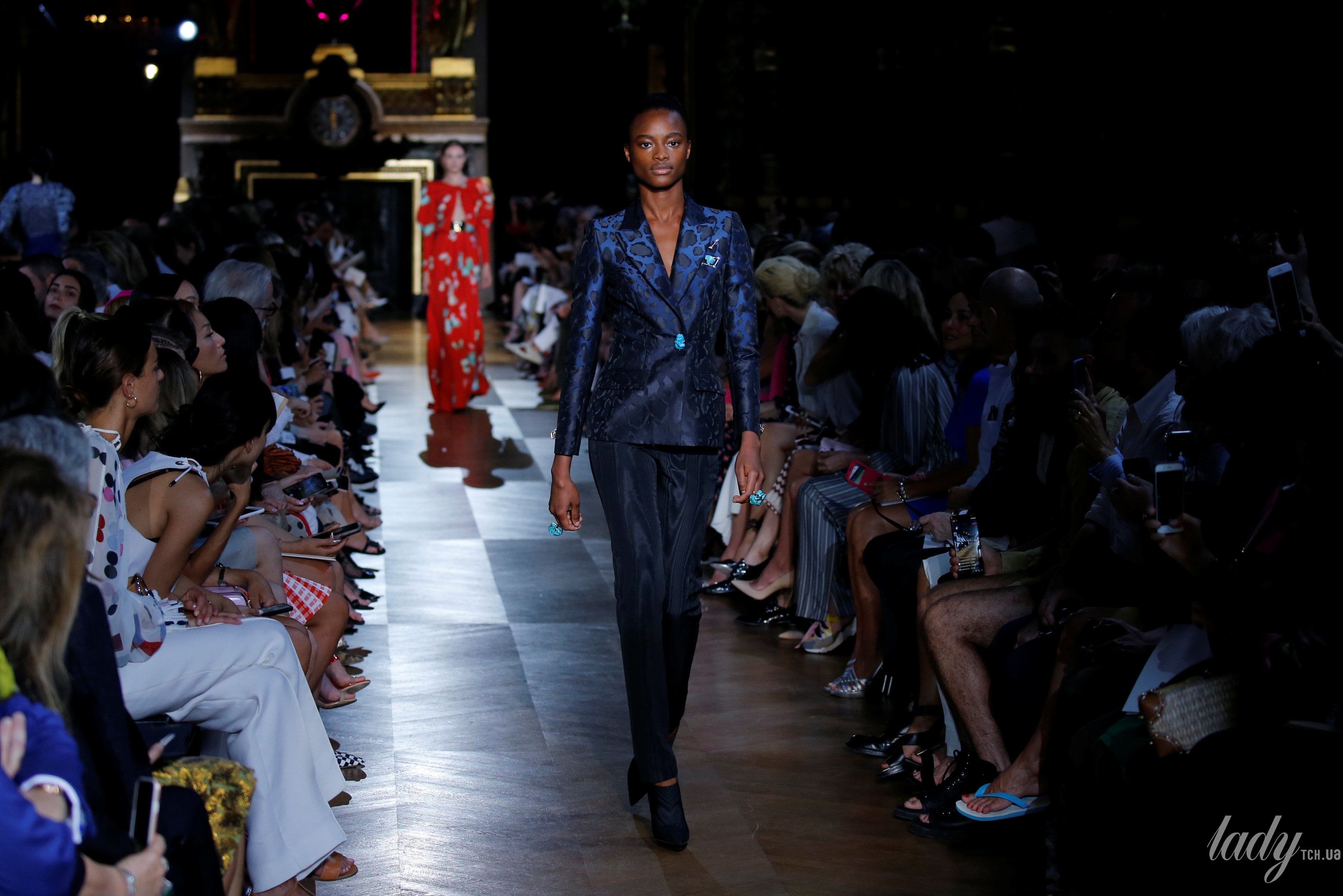 Коллекция Schiaparelli Haute Couture осень-зима 2018-2019_34