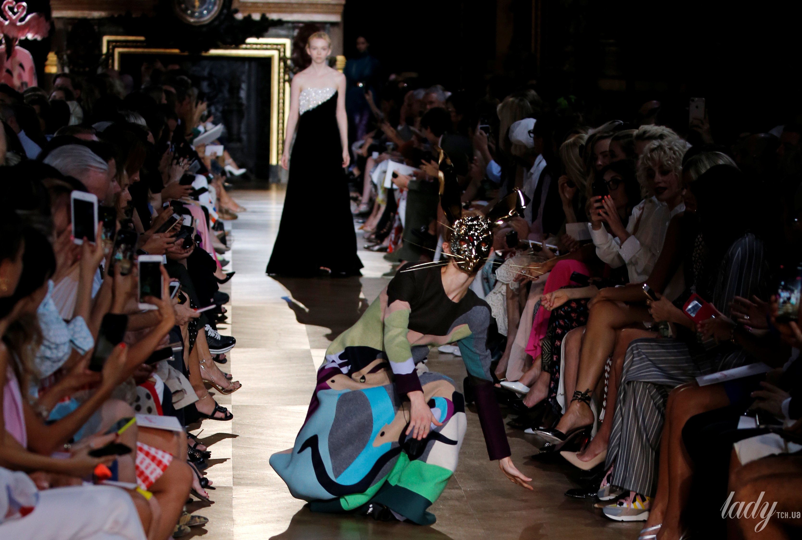 Коллекция Schiaparelli Haute Couture осень-зима 2018-2019_27