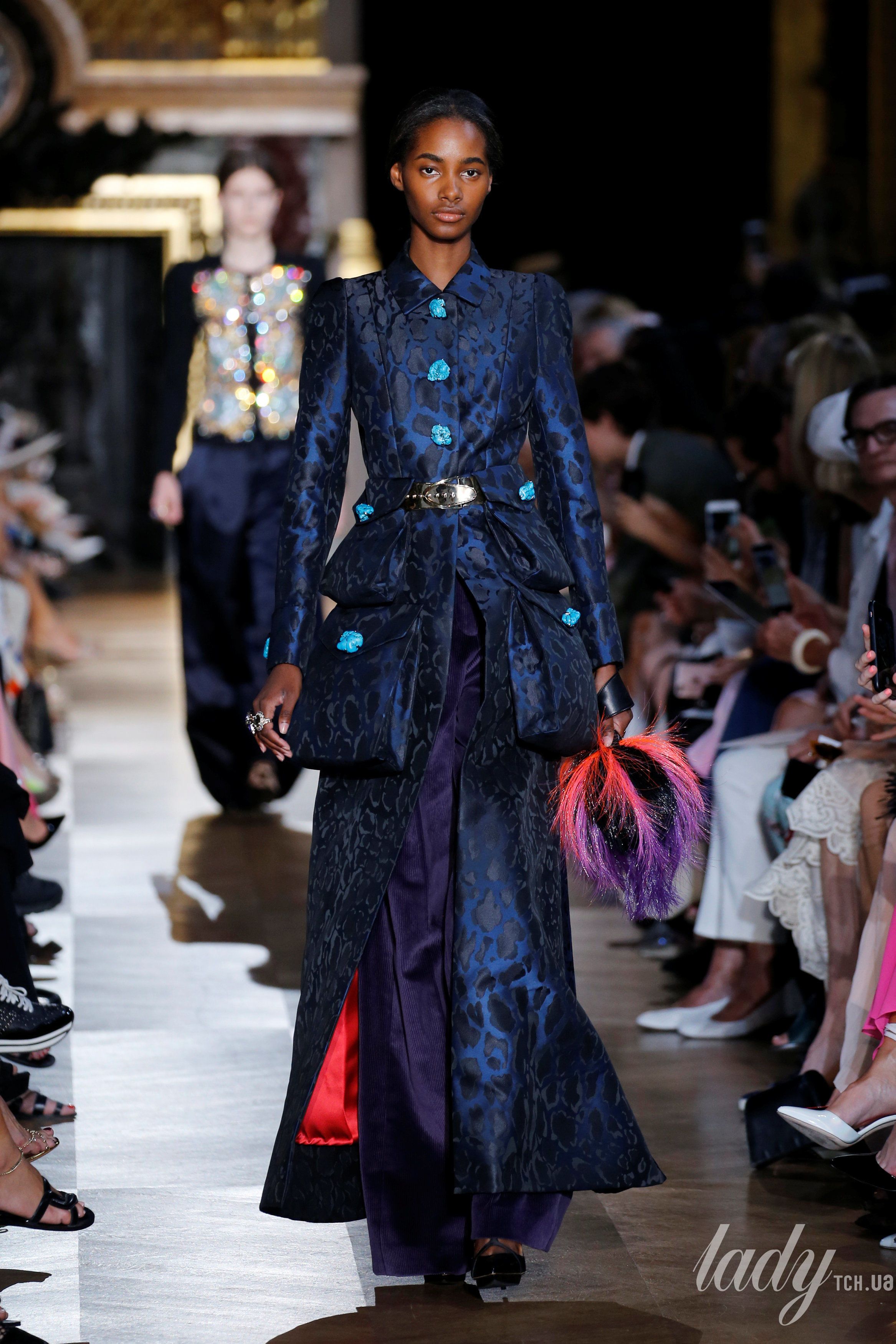 Коллекция Schiaparelli Haute Couture осень-зима 2018-2019_31