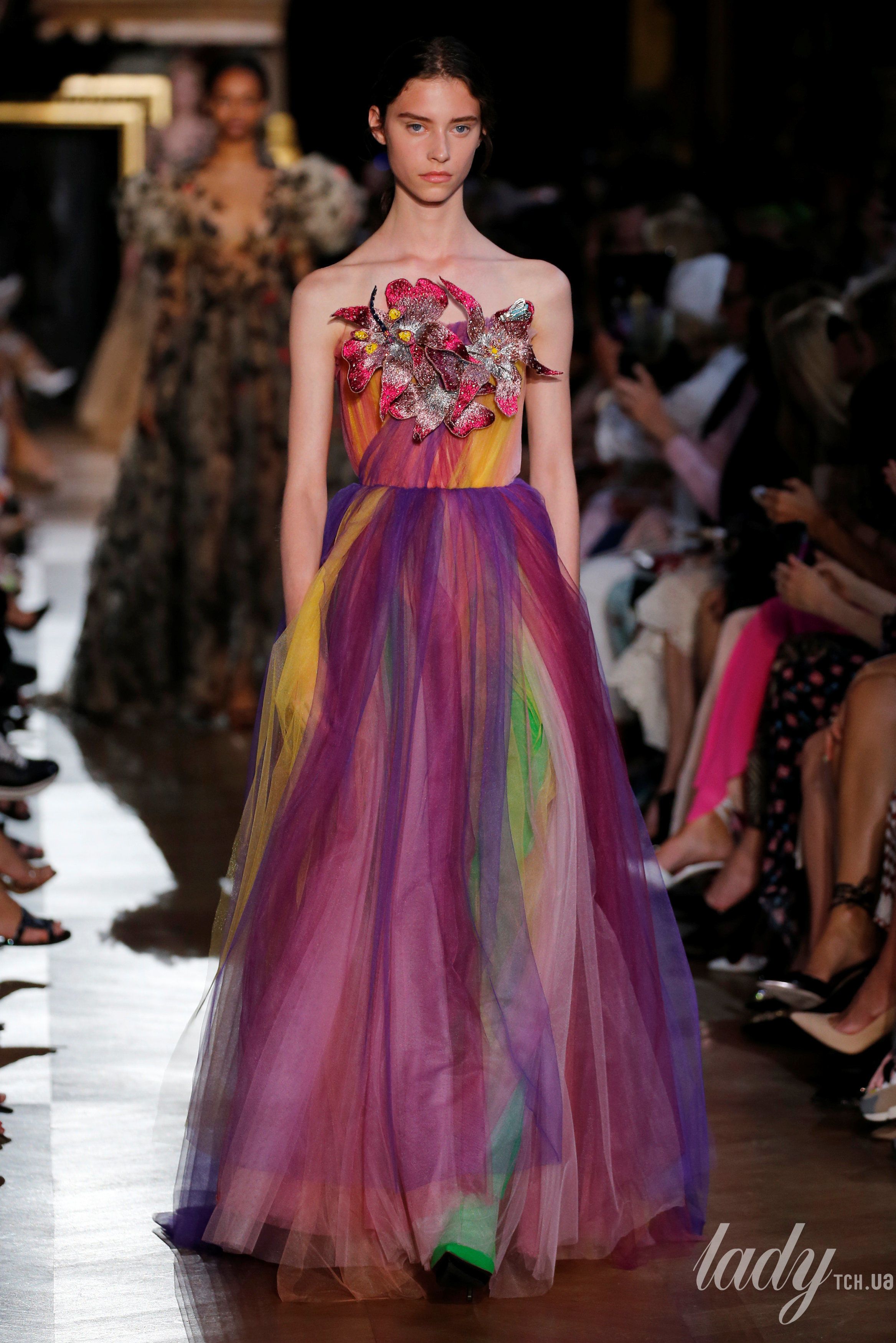Коллекция Schiaparelli Haute Couture осень-зима 2018-2019_20