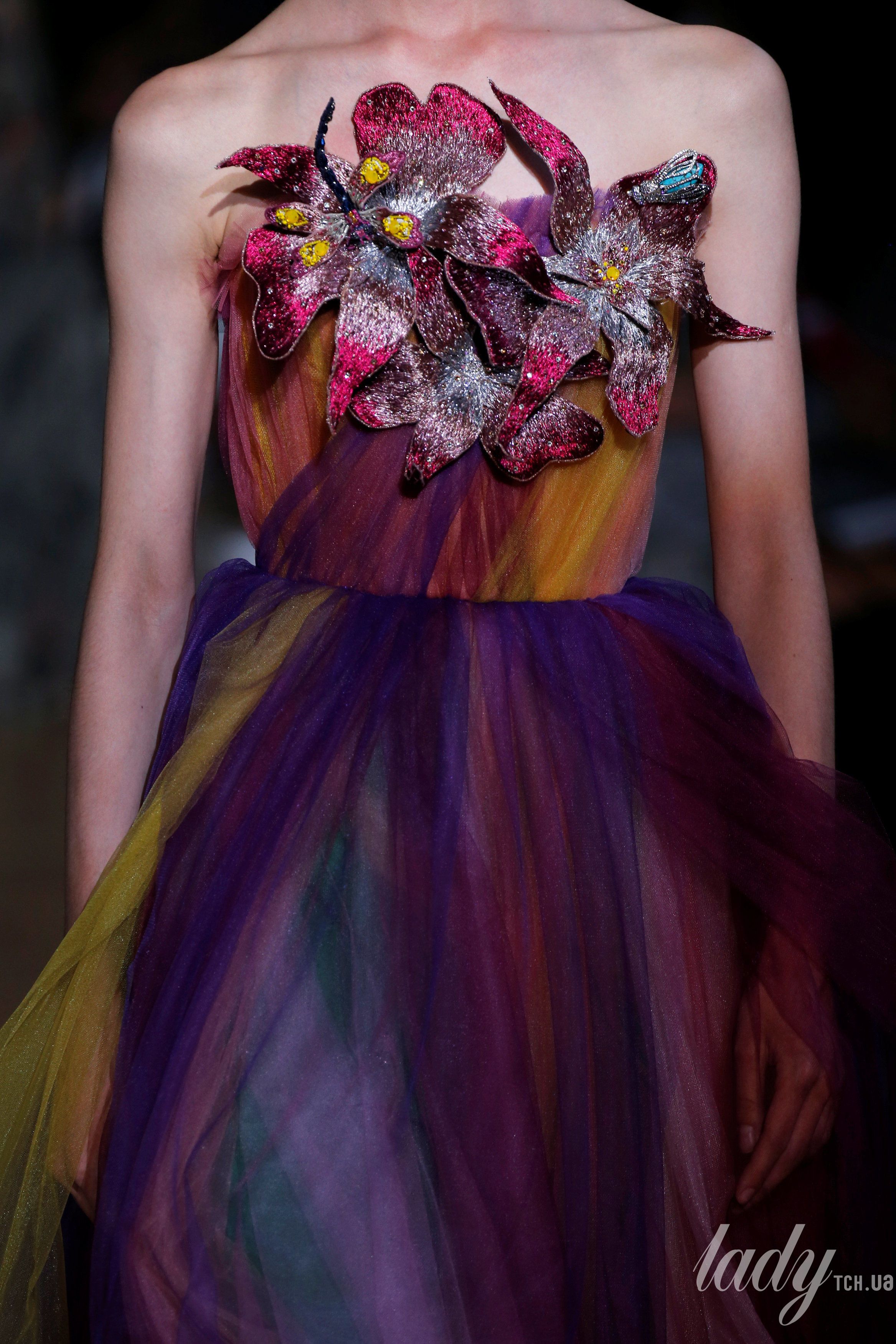 Коллекция Schiaparelli Haute Couture осень-зима 2018-2019_19