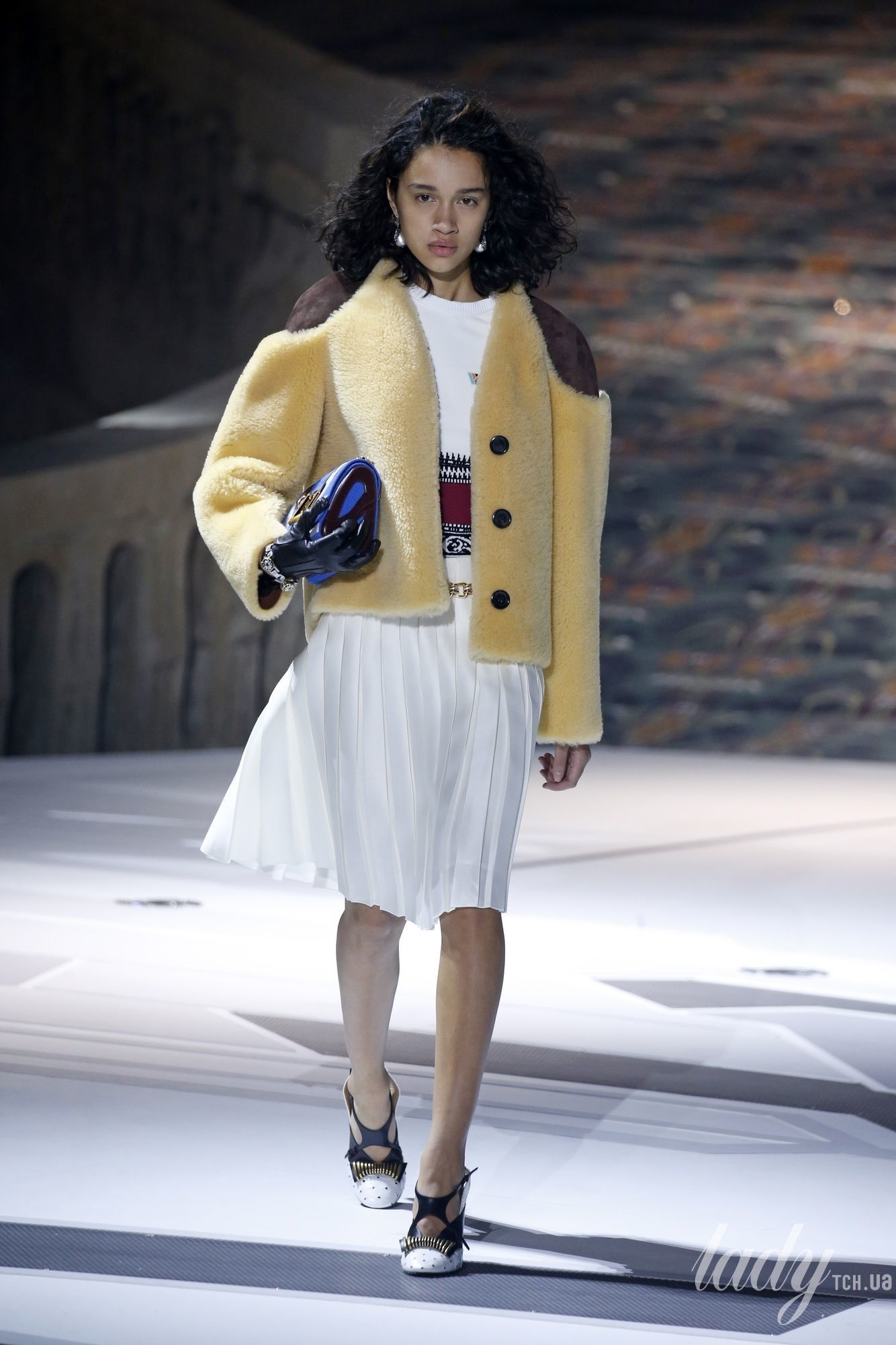 Коллекция Louis Vuitton прет-а-порте сезона осень-зима 2018-2019_22