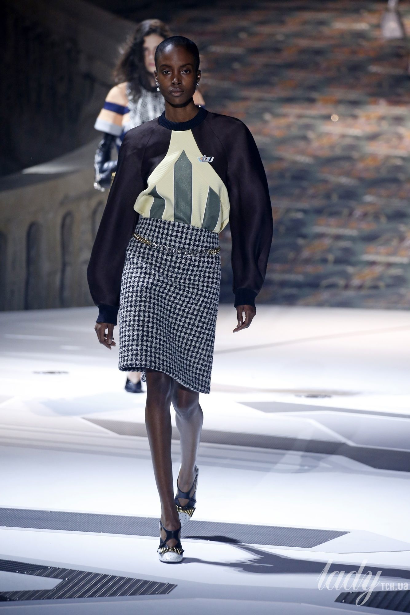 Коллекция Louis Vuitton прет-а-порте сезона осень-зима 2018-2019_13